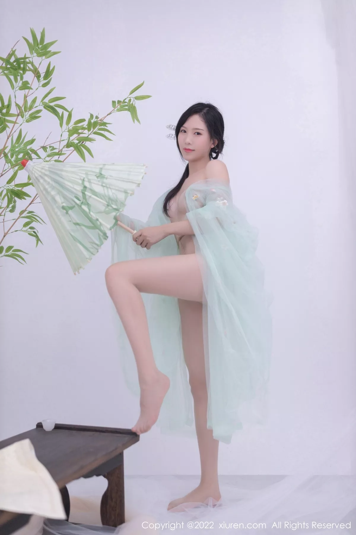 秀人集.com_[XiuRen秀人网]No.5345_模特利世私房性感淡绿色轻透古装服饰透视秀火辣身材诱惑写真72P