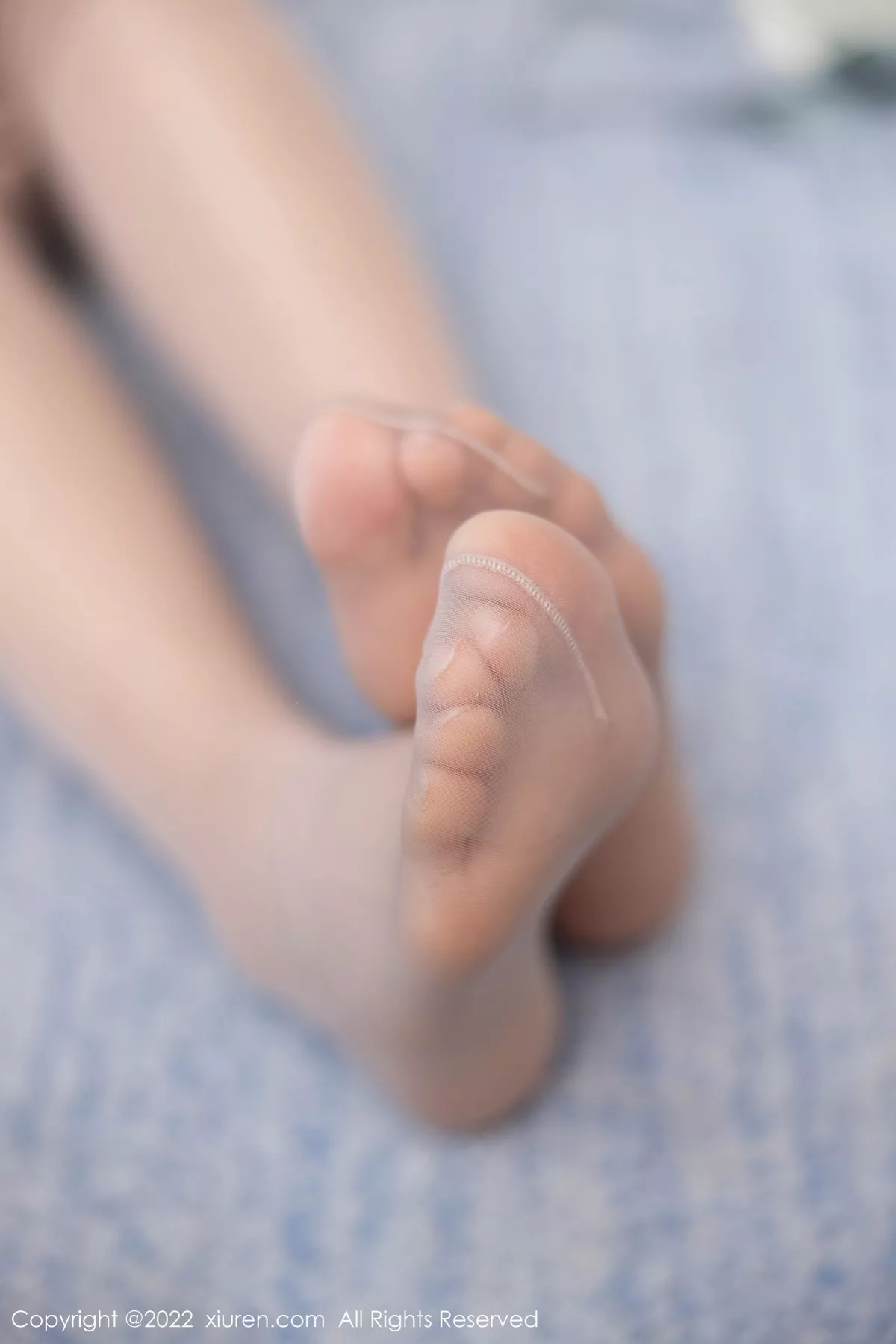 秀人集.com_[XiuRen秀人网]No.5468_女神绮里嘉海南心愿旅拍户外性感白色旗袍配原色丝袜诱惑写真92P