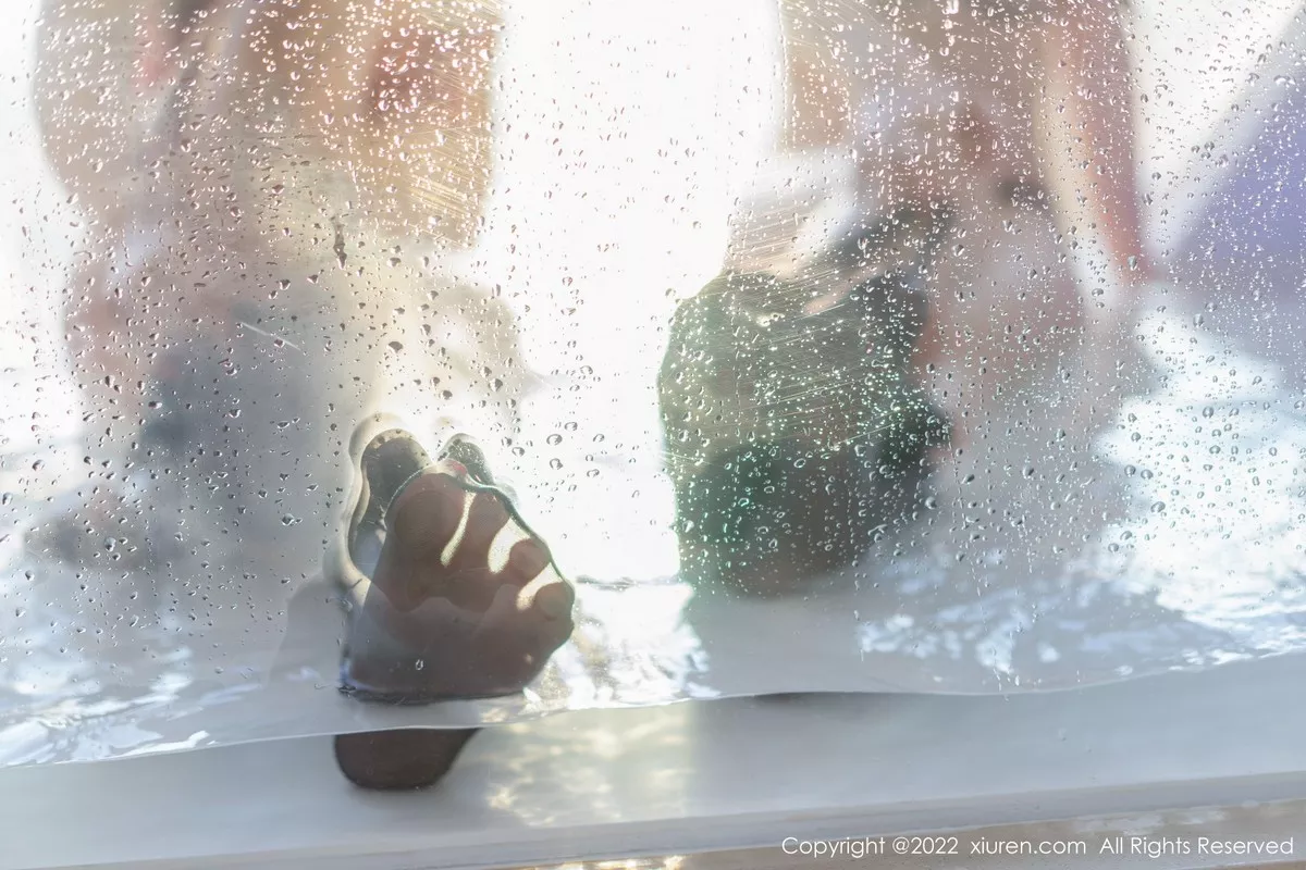 秀人集.com_[XiuRen秀人网]No.5524_模特合集是小逗逗＆张思允职业OL装扮半脱露蕾丝内衣诱惑写真65P