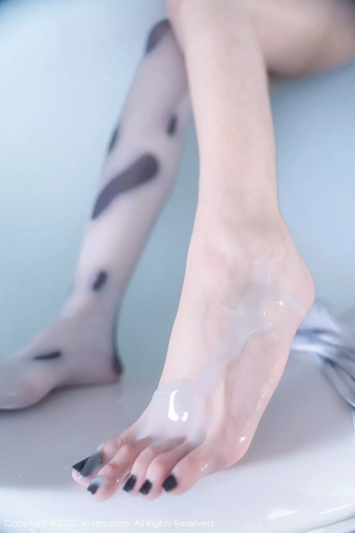 秀人集.com_[XiuRen秀人网]No.5520_长腿御姐陈怡曼私房浴室性感奶牛内衣湿身秀丰乳肥臀诱惑写真64P