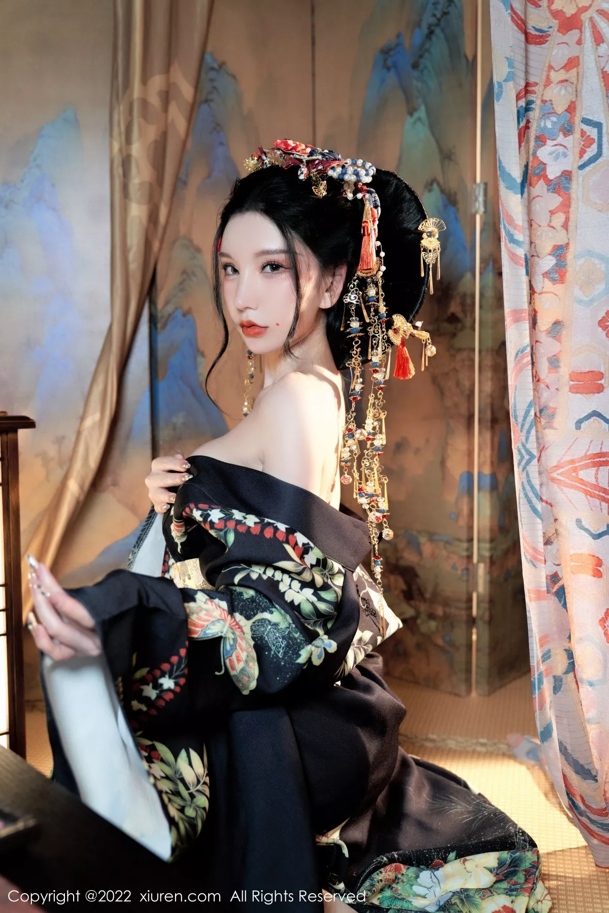 秀人集.com_[XiuRen秀人网]No.5537_女神周于希Sally宽衣解带主题日系风脱和服露翘臀美腿诱惑写真80P