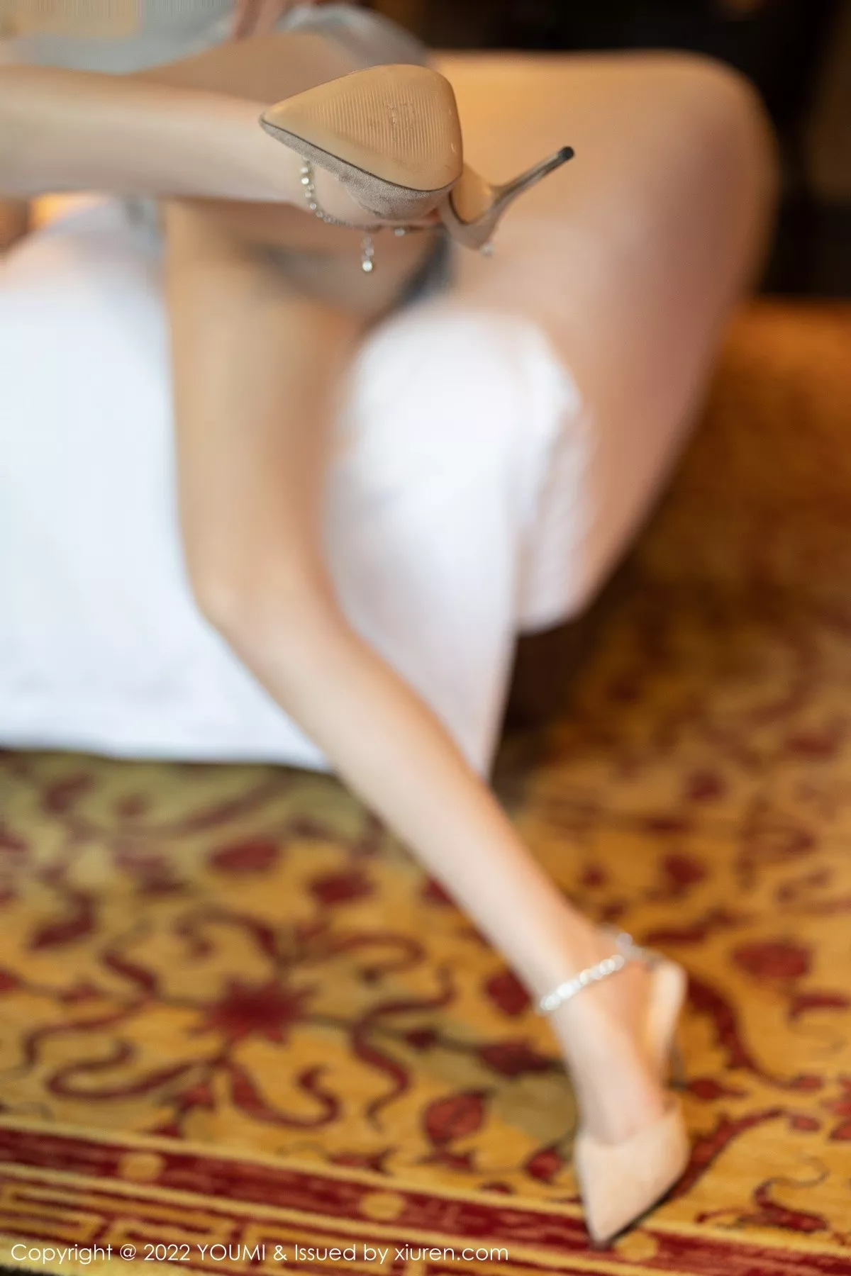 秀人集.com_[YouMi尤蜜荟]Vol.838_女神奶瓶土肥圆性感针织连衣长裙配超薄无内肉丝惹火诱惑写真89P