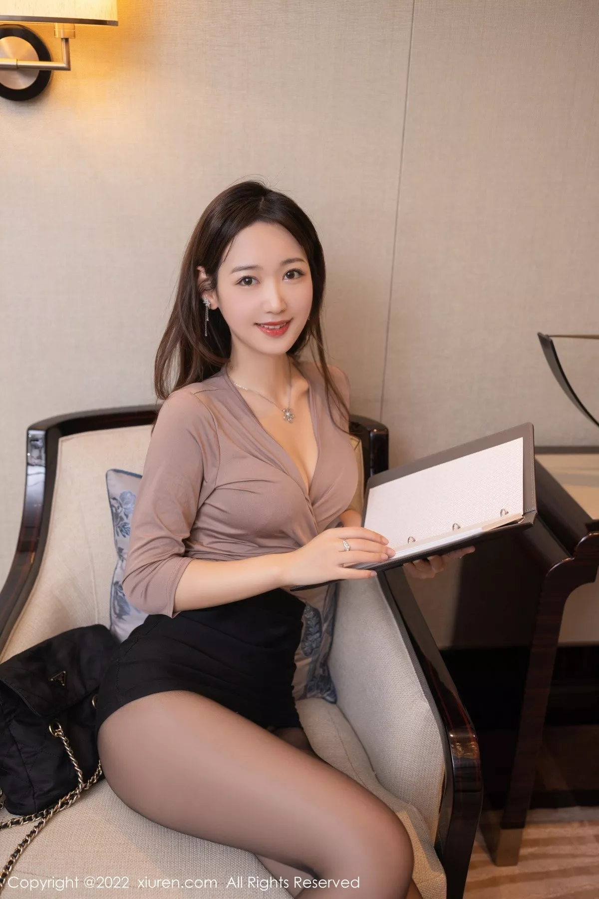 秀人集.com_[XiuRen秀人网]No.5475_模特唐安琪秘书角色扮演半脱露性感蕾丝内衣超薄黑丝诱惑写真84P