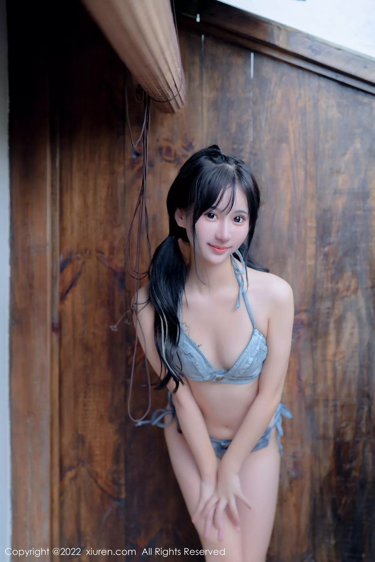 秀人集.com_[XiuRen秀人网]No.5548_模特小果冻儿大理旅拍性感蓝色牛仔比基尼秀苗条身材诱惑写真71P