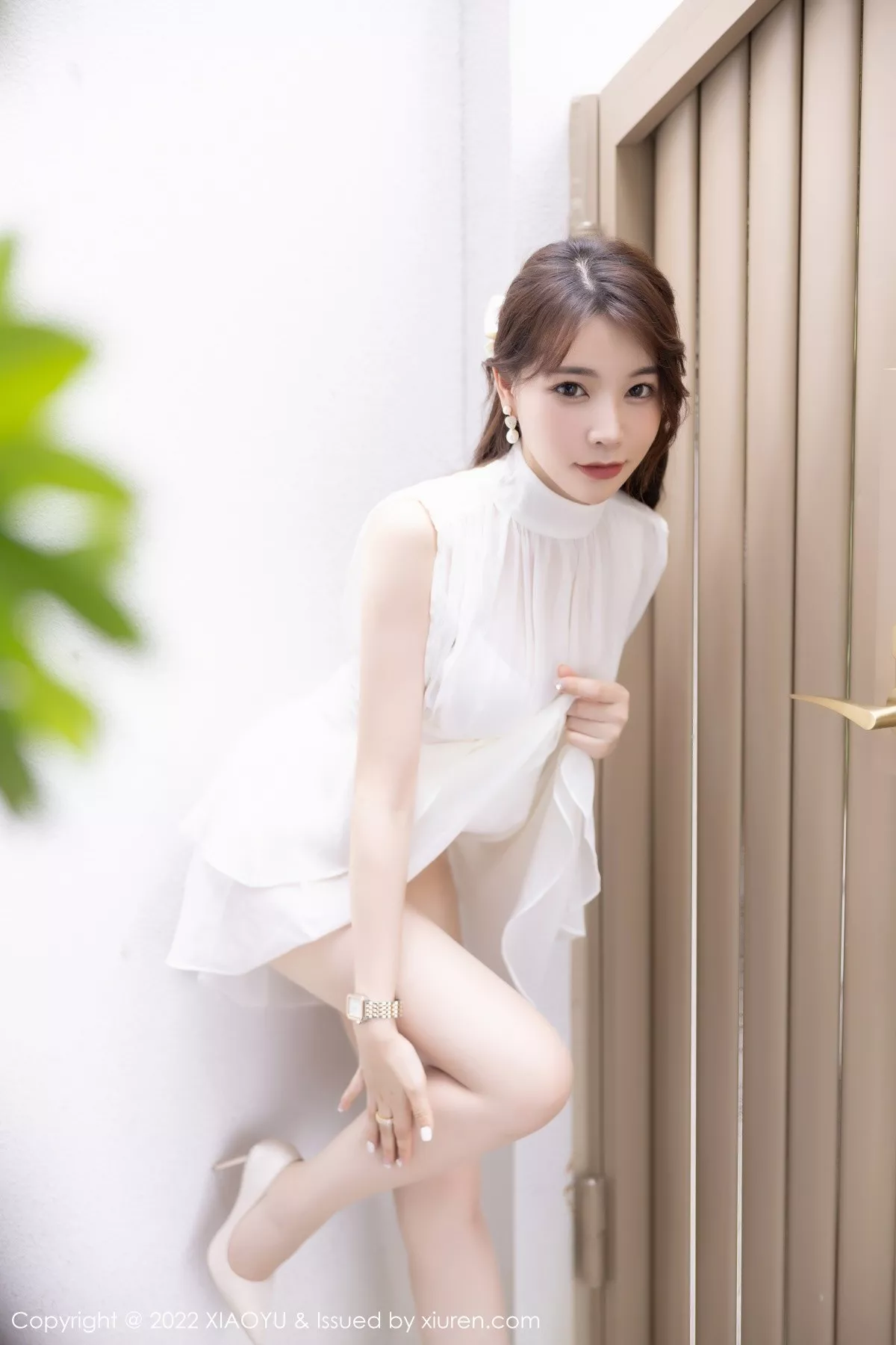 秀人集.com_[XiaoYu画语界]Vol.859_女神徐莉芝Booty脱白色连衣短裙露性感白色内衣完美诱惑写真77P