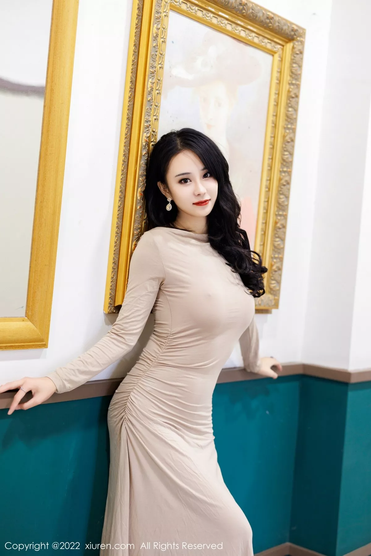 秀人集.com_[XiuRen秀人网]No.5583_模特蓝夏Akasha两套服饰连衣裙配超薄肉丝秀凹凸身材诱惑写真53P