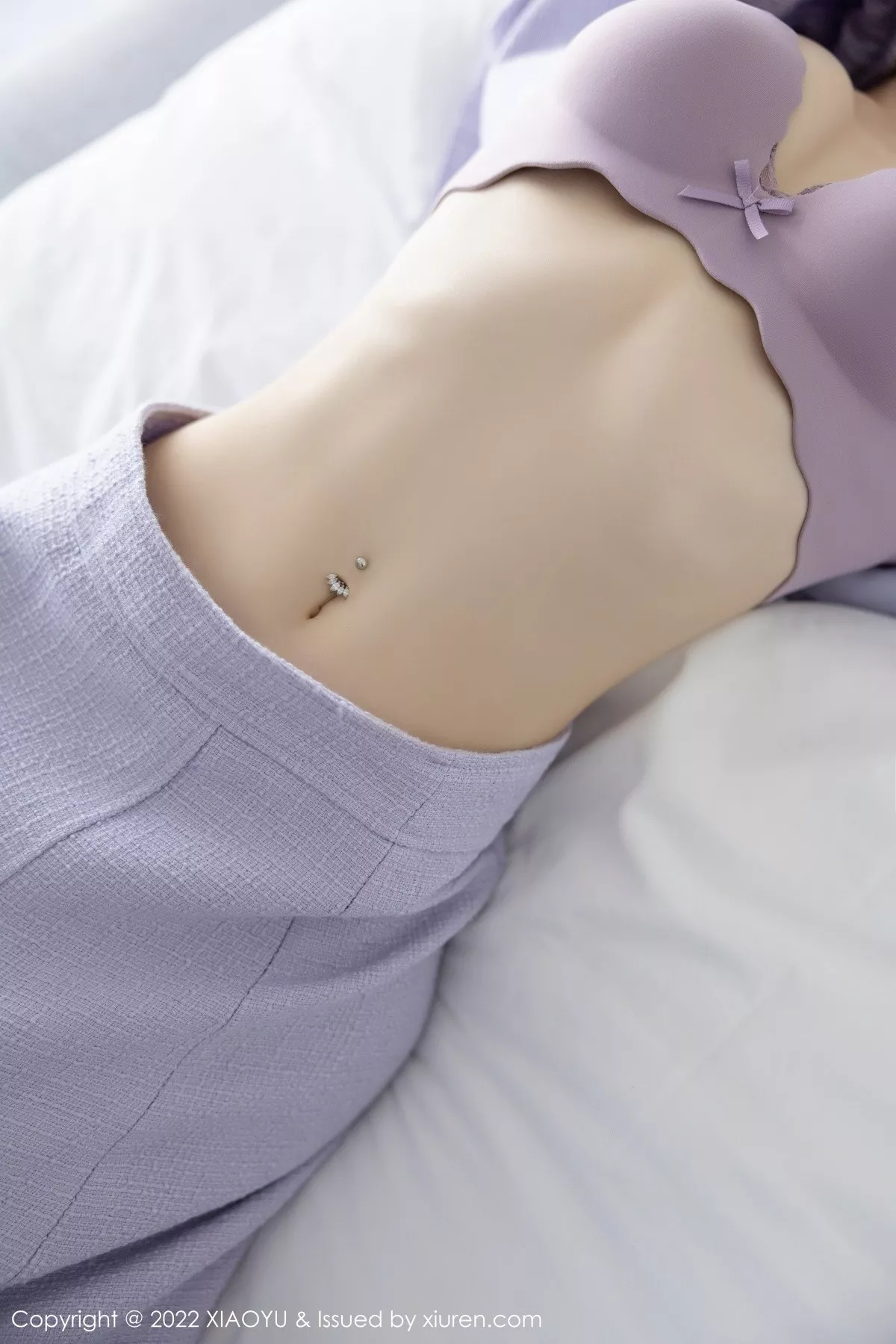 秀人集.com_[XiaoYu画语界]Vol.864_女神徐莉芝Booty杭州旅拍脱淡紫色套装露性感内衣完美诱惑写真100P