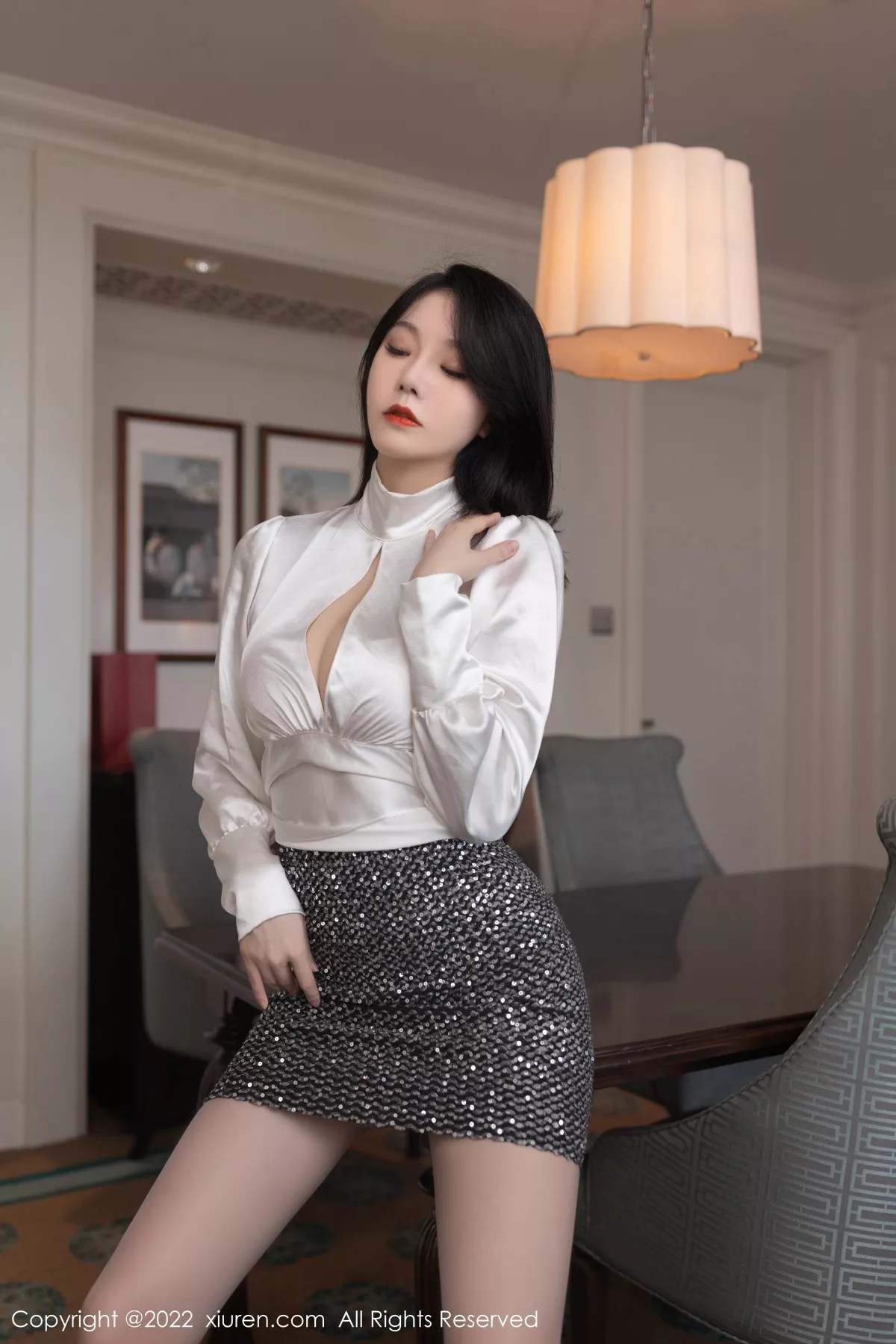 秀人集.com_[XiuRen秀人网]No.5480_模特安然anran白领装扮性感白色长T配短裙秀完美身材诱惑写真81P