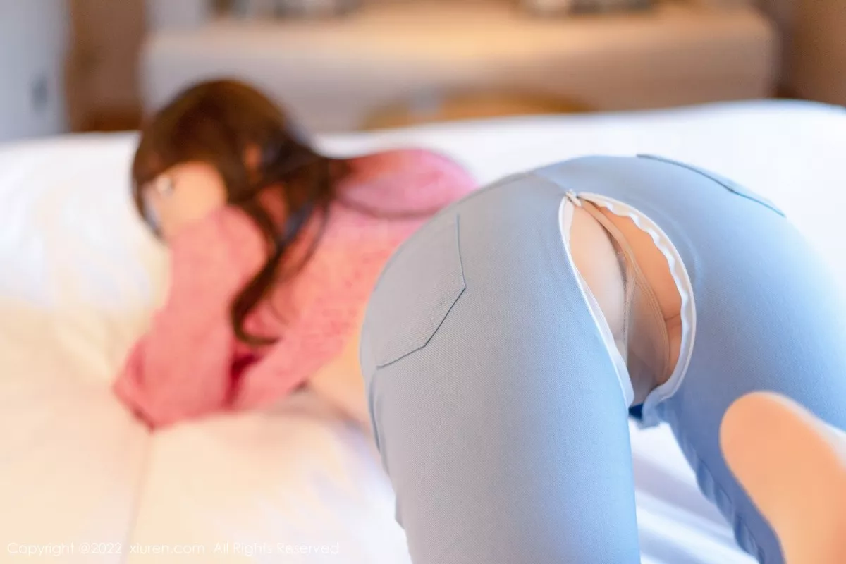 秀人集.com_[XiuRen秀人网]No.5488_模特张思允Nice粉红花纹衣配蓝色长裤半脱露无内肉丝诱惑写真59P