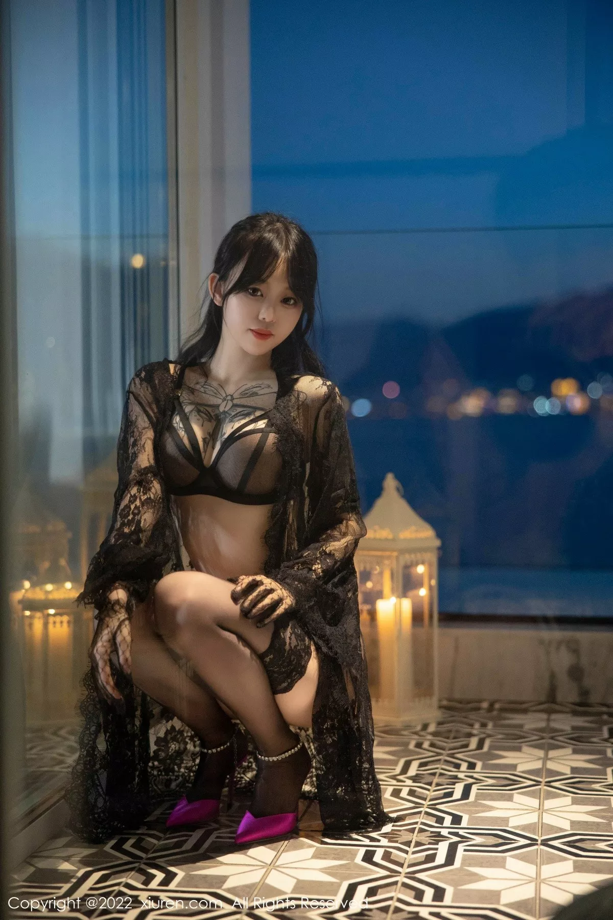 秀人集.com_[XiuRen秀人网]No.5491_模特奶瓶大理旅拍性感黑网纱披风露黑色轻透内衣极致魅惑写真70P