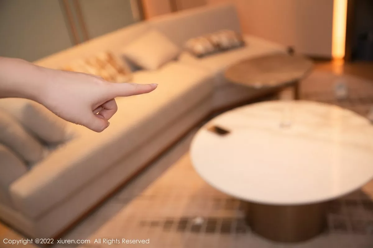 秀人集.com_[XiuRen秀人网]No.5654_模特江真真女仆角色扮演性感黑白围裙露丁字裤秀翘臀诱惑写真73P