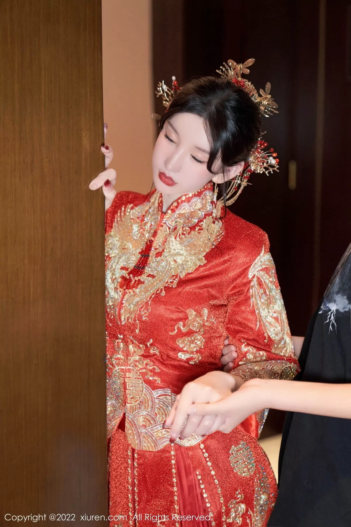 秀人集.com_[XiuRen秀人网]No.5675_女神周于希Sally私房脱新娘装露红色蕾丝内衣超薄肉丝诱惑写真80P