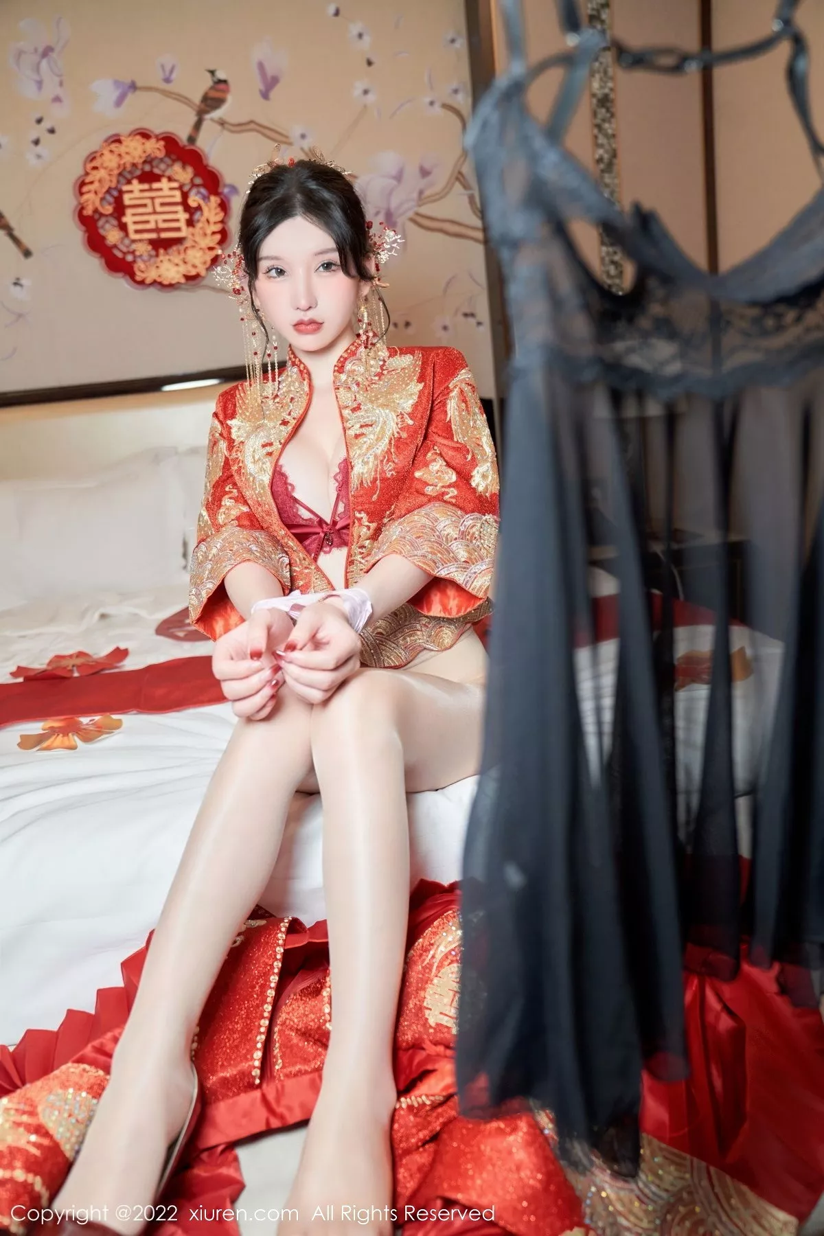 秀人集.com_[XiuRen秀人网]No.5675_女神周于希Sally私房脱新娘装露红色蕾丝内衣超薄肉丝诱惑写真80P