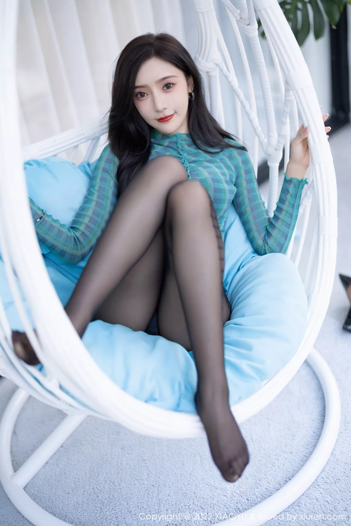 秀人集.com_[XiaoYu画语界]Vol.878_女神王馨瑶yanni杭州旅拍私房性感黑色内衣配超薄黑丝诱惑写真87P