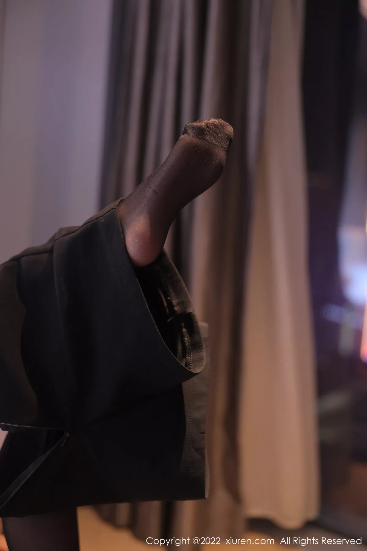 秀人集.com_[XiuRen秀人网]No.5702_新人模特美羊羊宾馆里性感白T配黑短裤露性感薄纱内衣诱惑写真88P