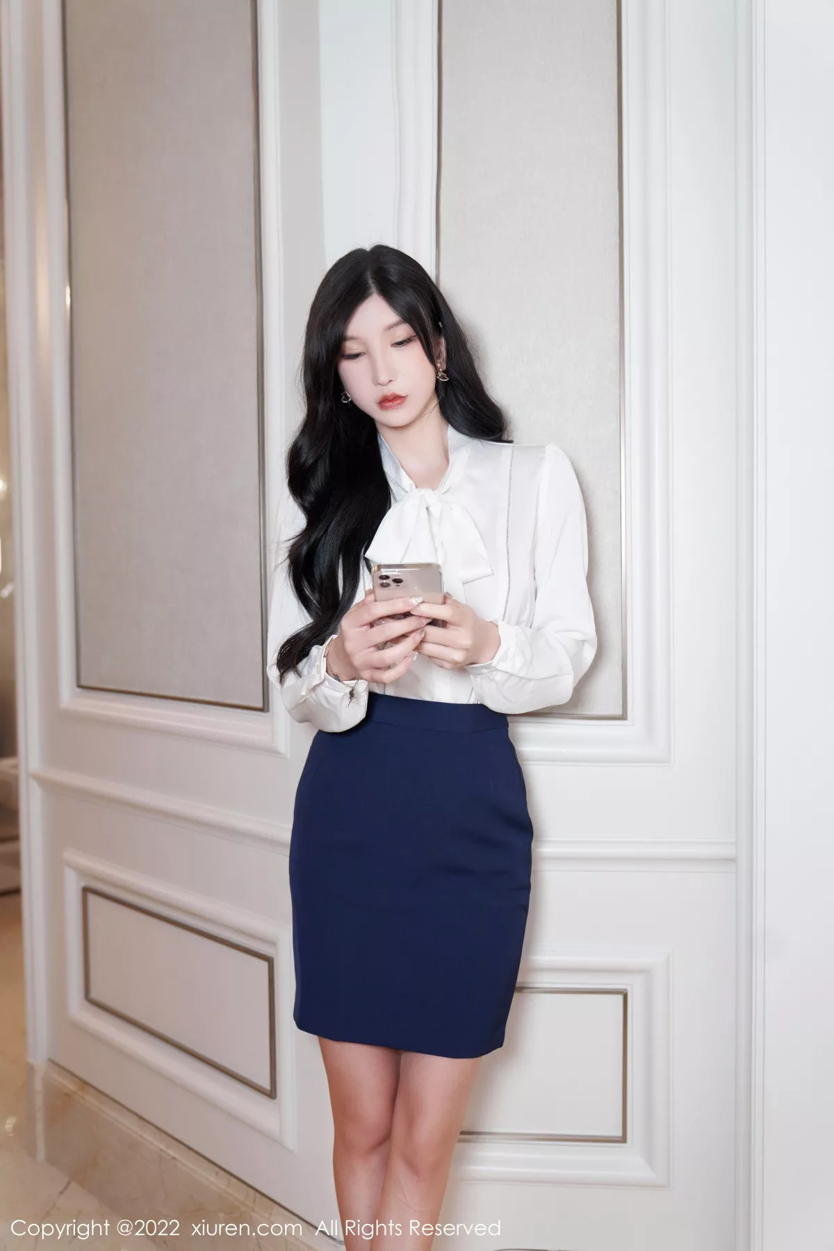 秀人集.com_[XiuRen秀人网]No.5716_女神周于希Sally白色上衣配蓝短裙半脱露橙色蕾丝内衣诱惑写真85P