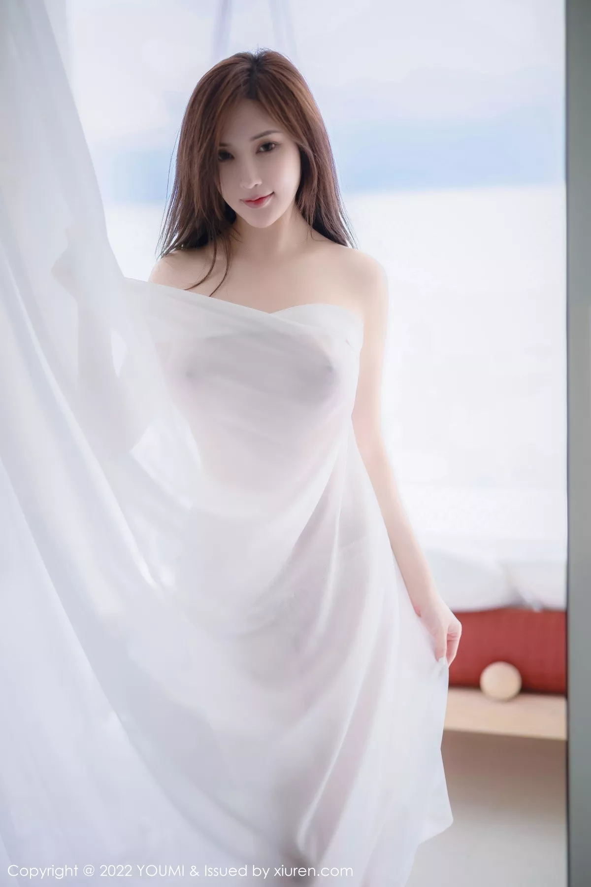 秀人集.com_[YouMi尤蜜荟]Vol.853_女神奶瓶土肥圆大理旅拍白色露肩连衣长裙秀翘臀美腿诱惑写真102P