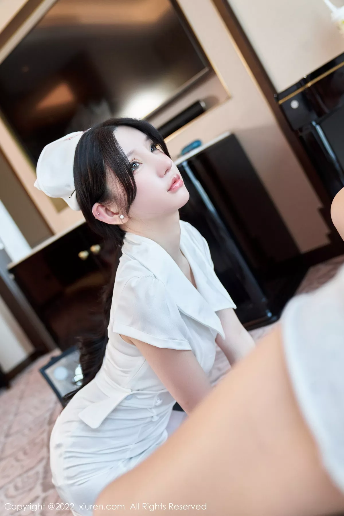 秀人集.com_[XiuRen秀人网]No.5746_女神周于希Sally脱白色护士制服露性感内衣配白丝吊袜诱惑写真80P