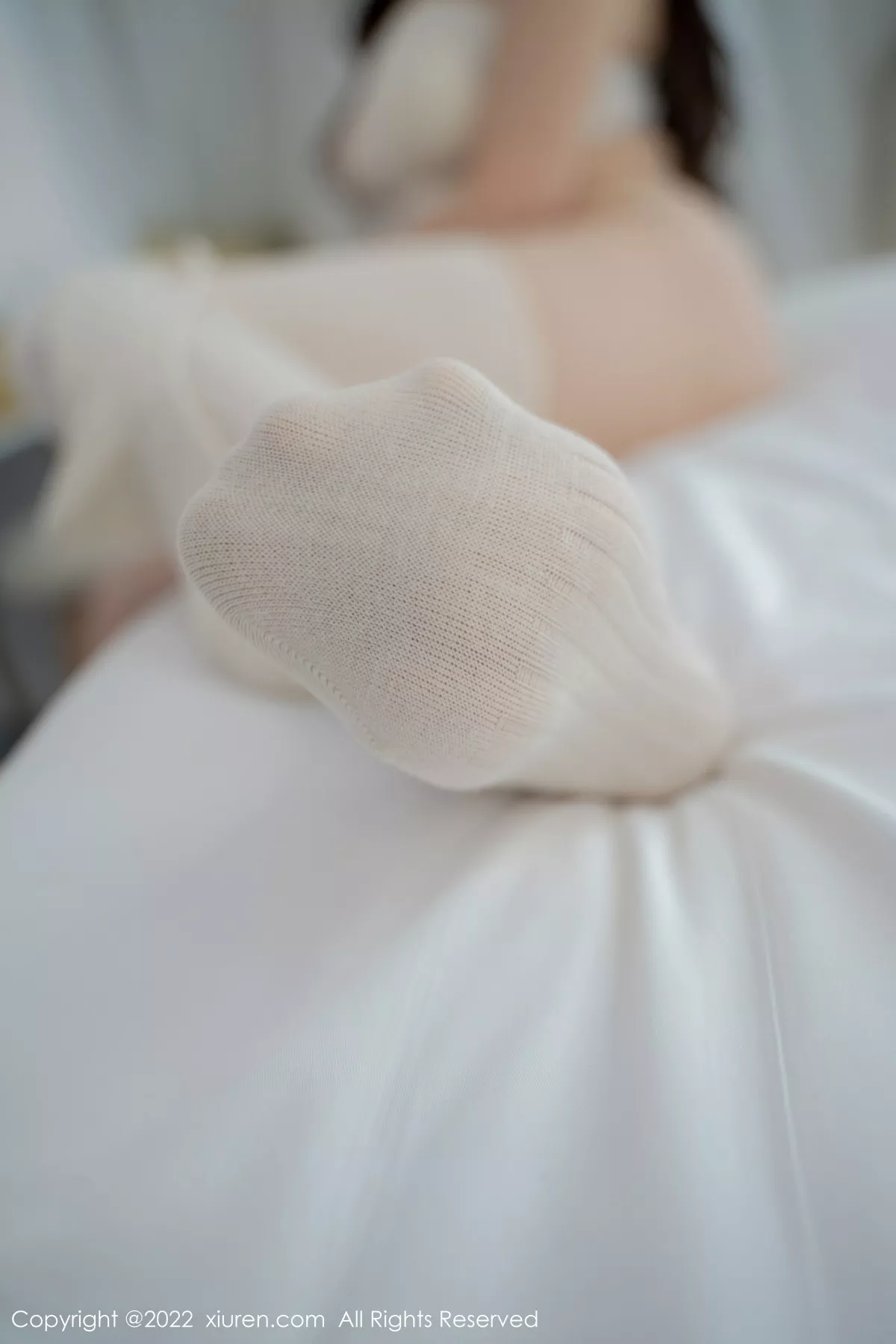 秀人集.com_[XiuRen秀人网]No.5787_女神奶瓶土肥圆私房性感睡袍露米色长筒袜秀丰满身材诱惑写真94P