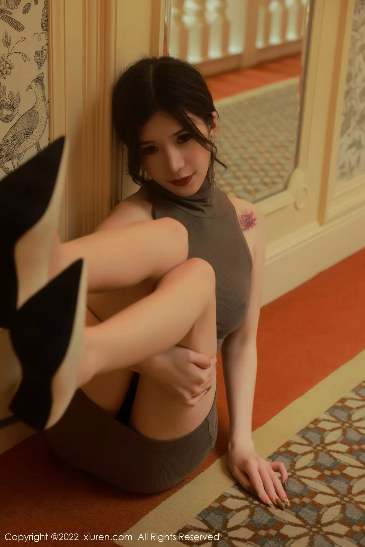 秀人集.com_[XiuRen秀人网]No.5786_模特hebe韩心雨澳门旅拍性感收身连衣短裙秀凹凸身材诱惑写真52P