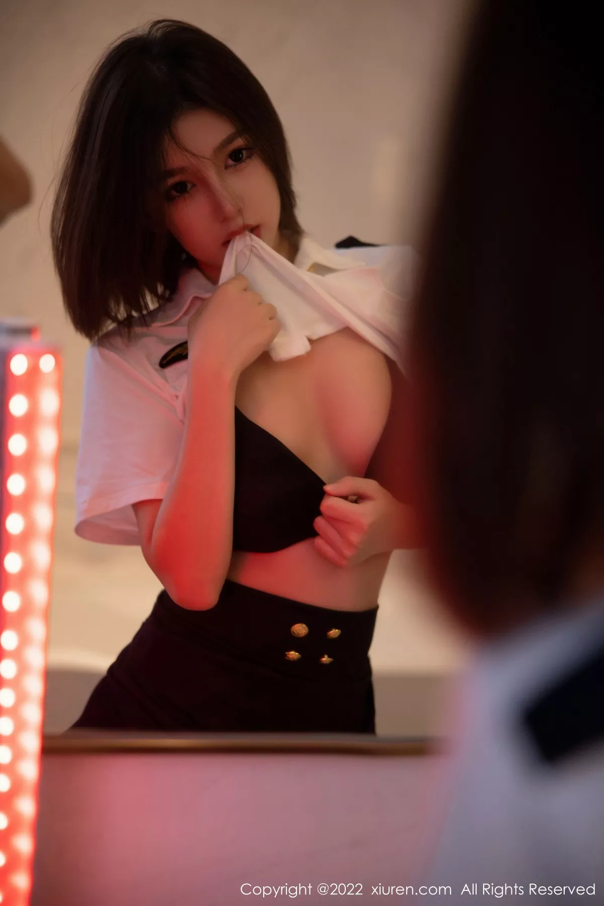 秀人集.com_[XiuRen秀人网]No.5815_模特美羊羊性感制服主题白色上衣配黑短裙露黑色内衣诱惑写真79P