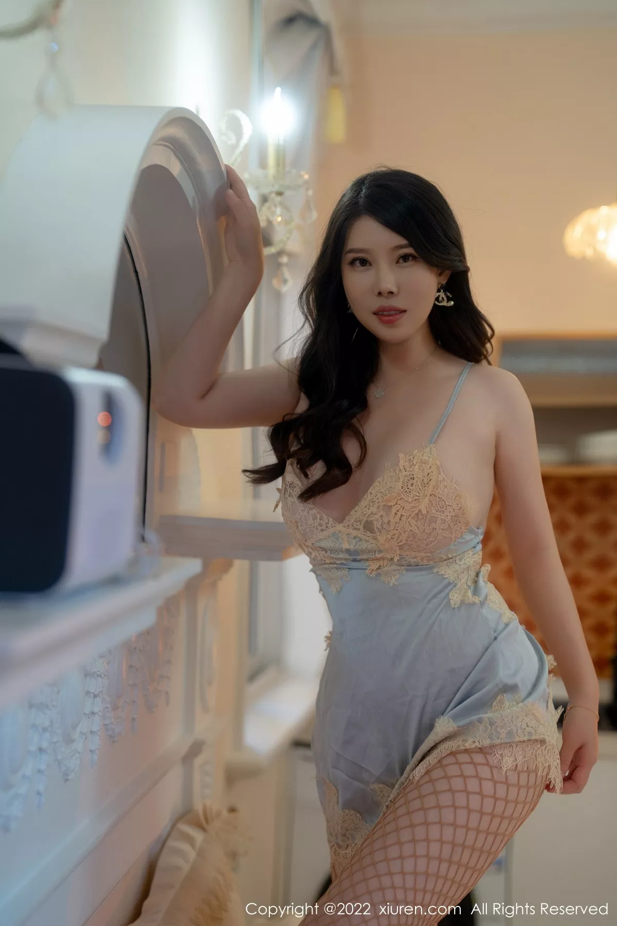 秀人集.com_[XiuRen秀人网]No.5814_模特白茹雪私房性感浅色蕾丝吊裙配网格袜秀丰腴身材诱惑写真62P
