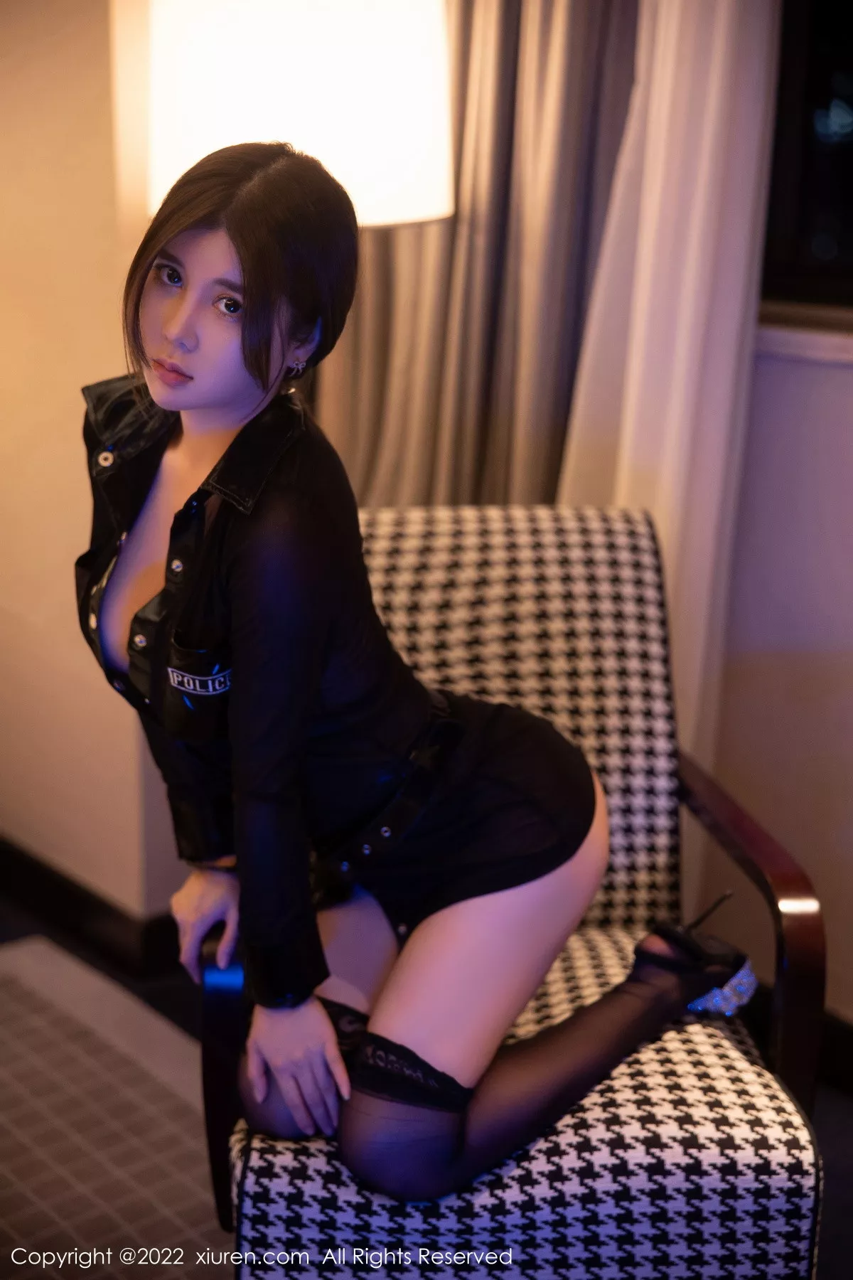 秀人集.com_[XiuRen秀人网]No.5750_模特周jojobaby性感黑色情趣警官制服露丁字裤秀翘臀诱惑写真78P