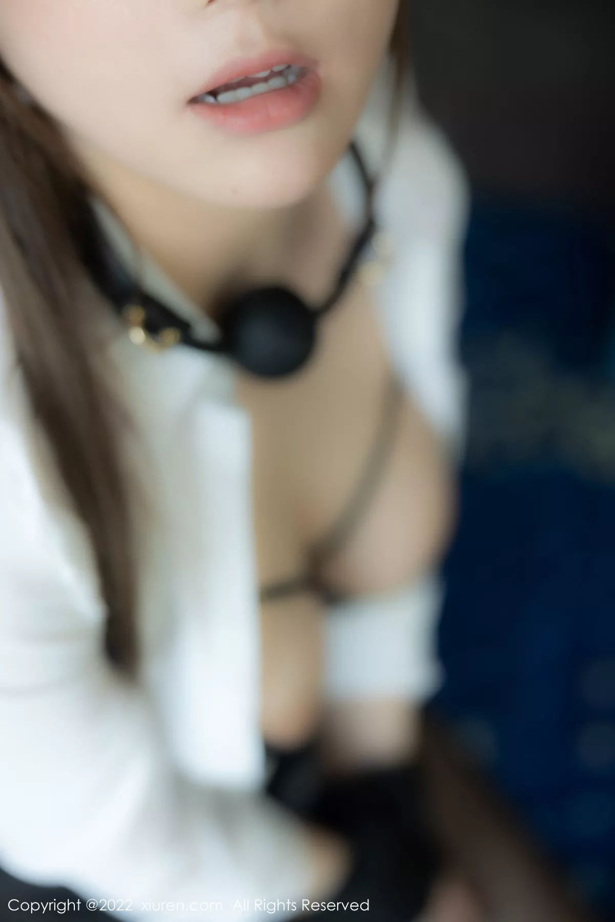 秀人集.com_[XiuRen秀人网]No.5835_模特豆瓣酱捆绑拍摄性感白T配黑短裙露黑色内衣迷人诱惑写真101P