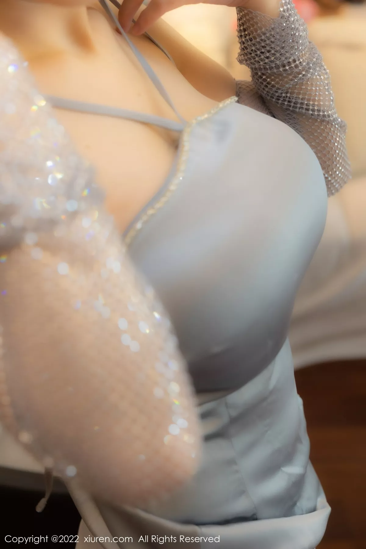 秀人集.com_[XiuRen秀人网]No.5852_女神朱可儿Flora银灰连衣短裙露黑色轻透内衣开档肉丝诱惑写真72P