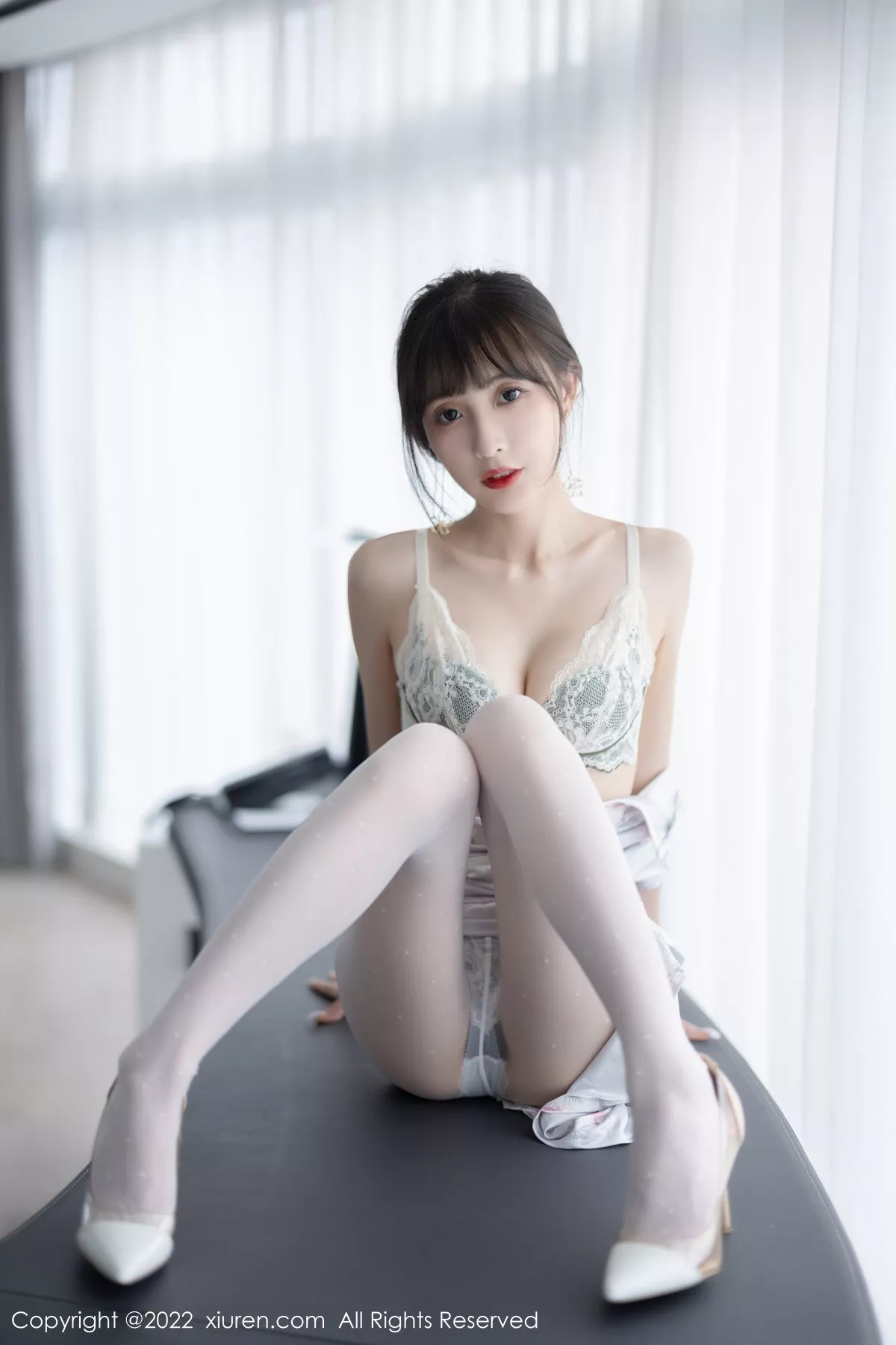 秀人集.com_[XiuRen秀人网]No.5757_模特林星阑白色图案旗袍露浅色蕾丝内衣配白丝袜甜美迷人写真90P