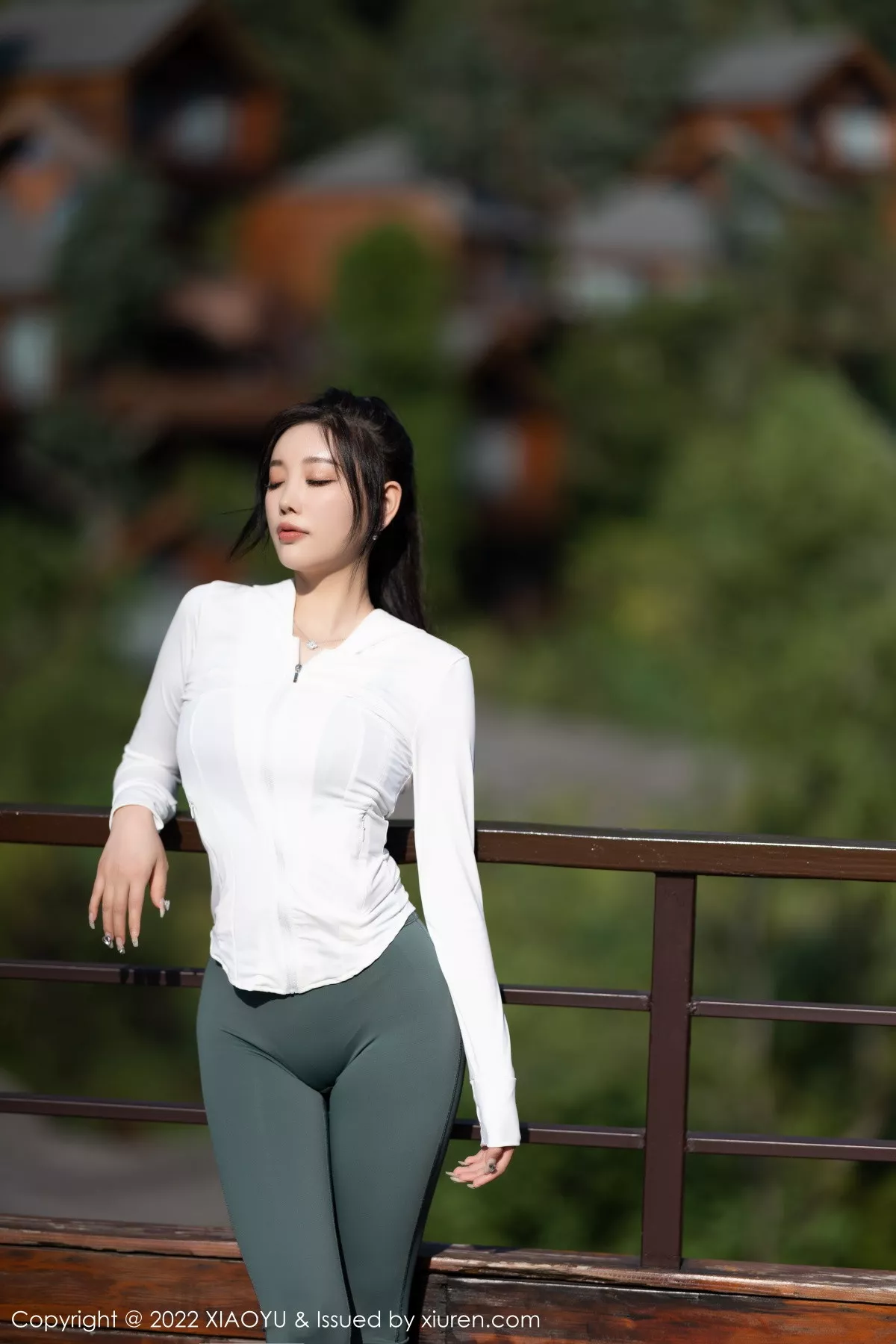 秀人集.com_[XiaoYu画语界]Vol.892_女神杨晨晨Yome性感白色外衣配紧身长裤秀完美身材诱惑写真95P