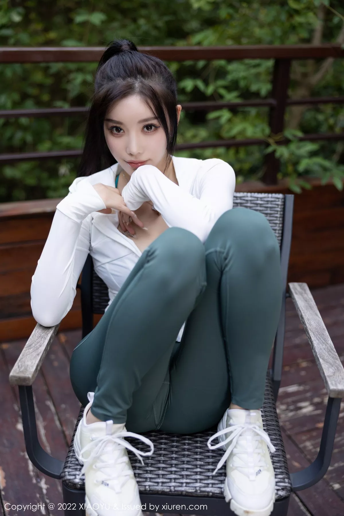 秀人集.com_[XiaoYu画语界]Vol.892_女神杨晨晨Yome性感白色外衣配紧身长裤秀完美身材诱惑写真95P