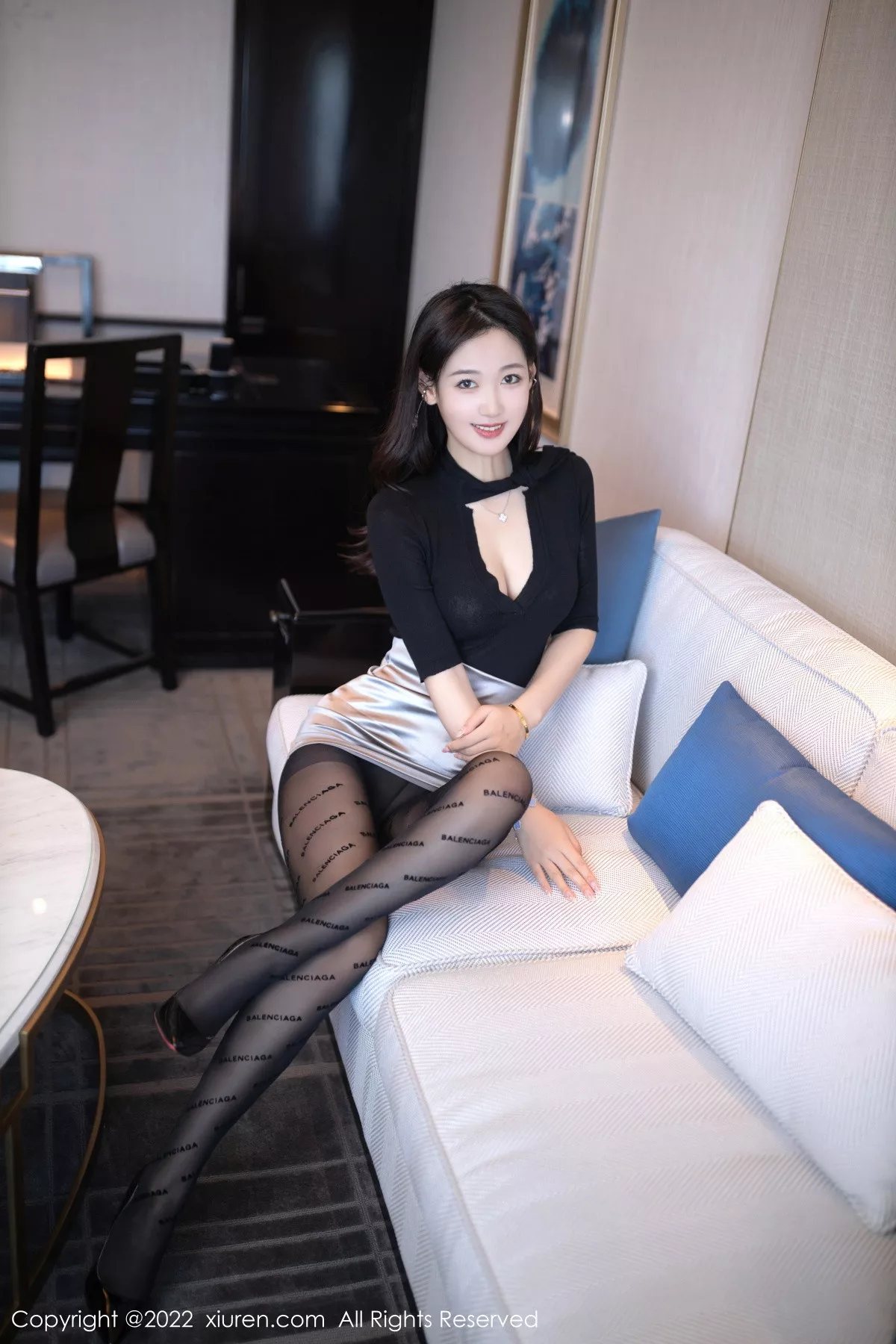 秀人集.com_[XiuRen秀人网]No.5887_模特唐安琪秘书角色黑色收身衣配银色短裙秀曼妙身姿诱惑写真78P