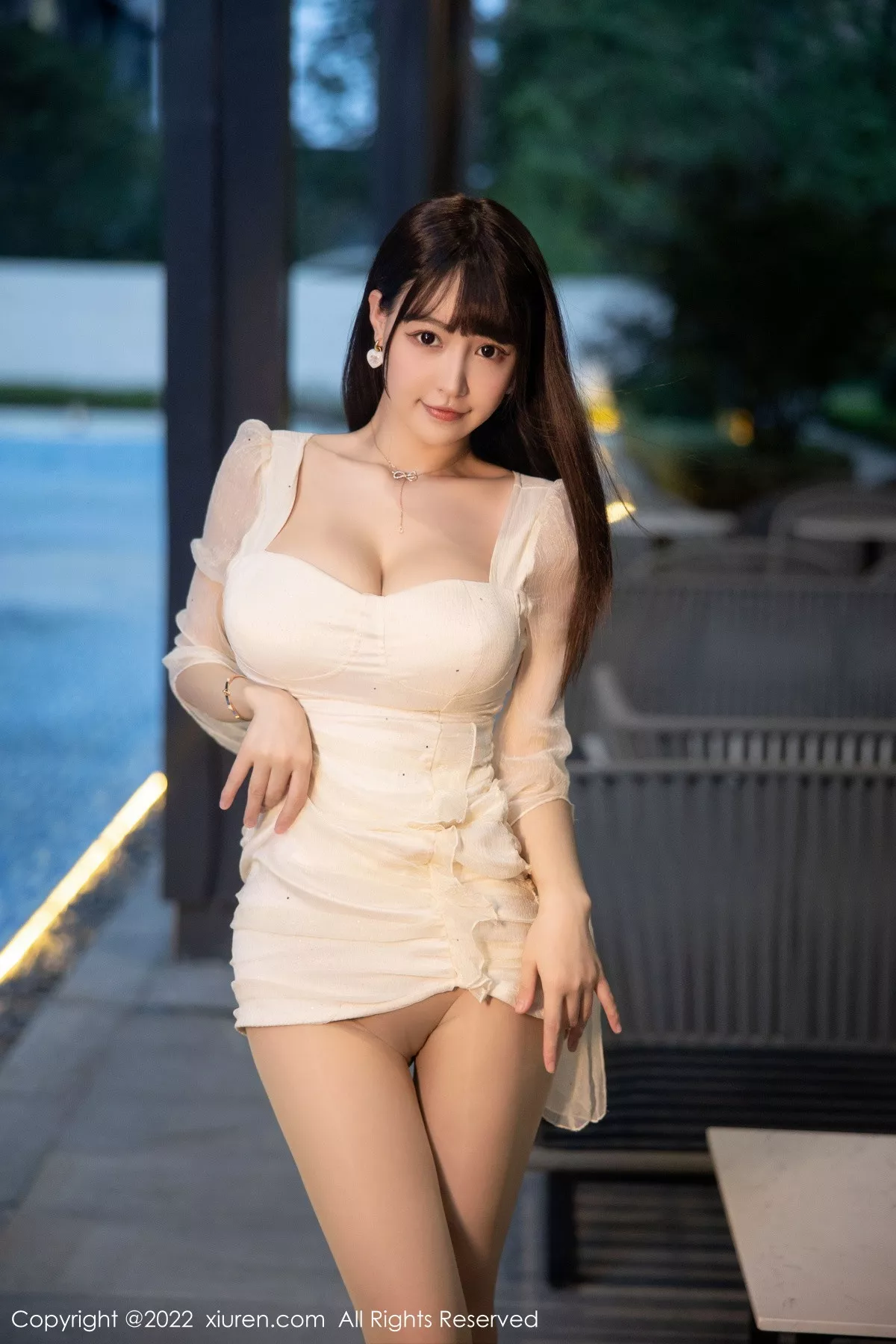 秀人集.com_[XiuRen秀人网]No.5958_女神朱可儿Flora性感白色礼裙配超薄无内肉丝秀丰满身材诱惑写真75P