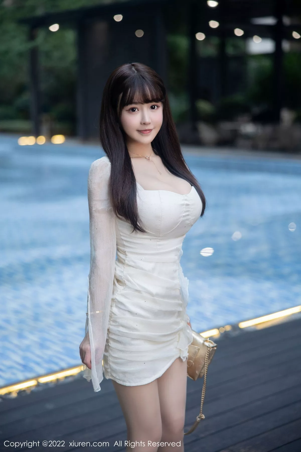 秀人集.com_[XiuRen秀人网]No.5958_女神朱可儿Flora性感白色礼裙配超薄无内肉丝秀丰满身材诱惑写真75P