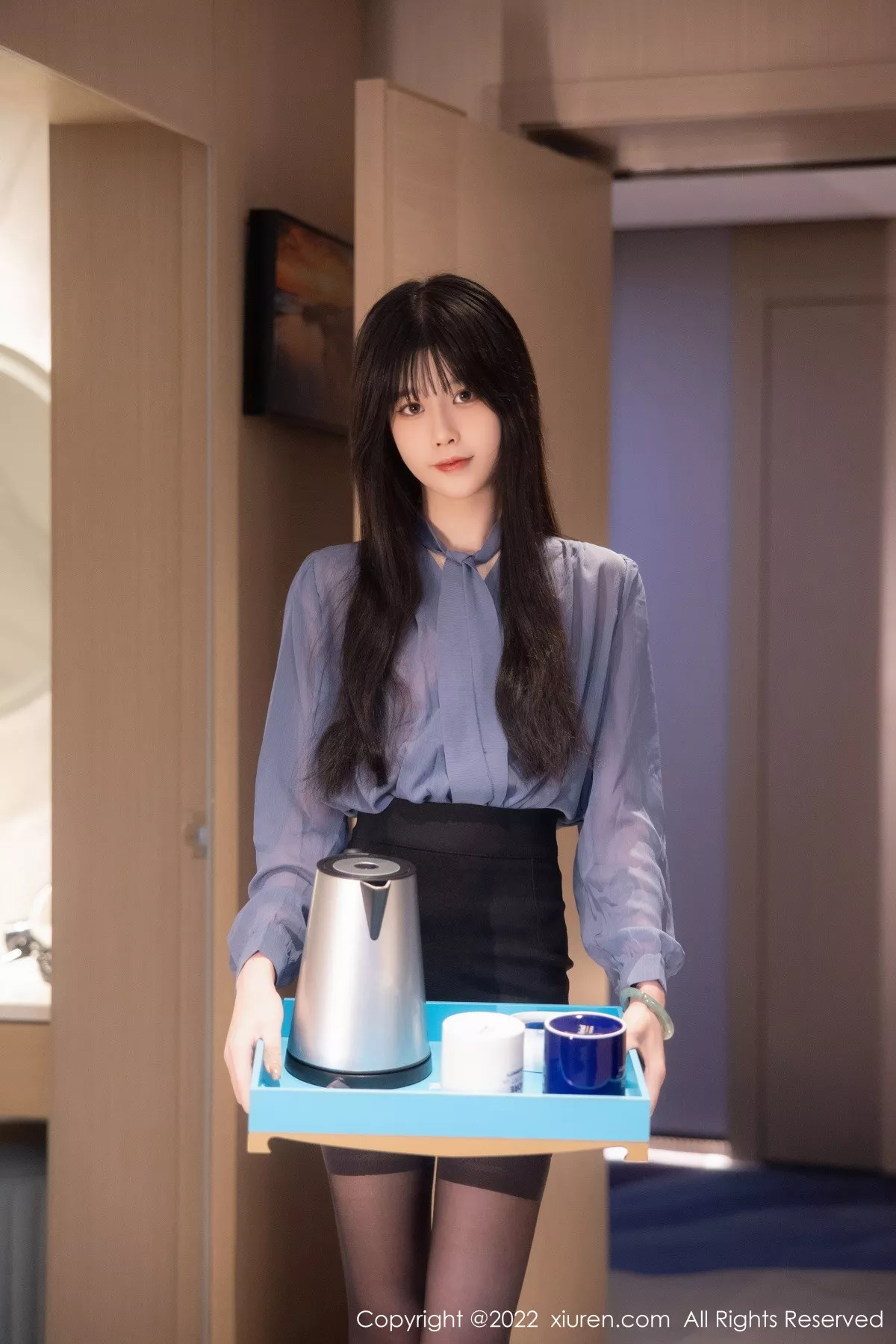 秀人集.com_[XiuRen秀人网]No.5964_模特77qiqi私房半脱露性感淡红色蕾丝内衣配超薄黑丝魅惑写真88P