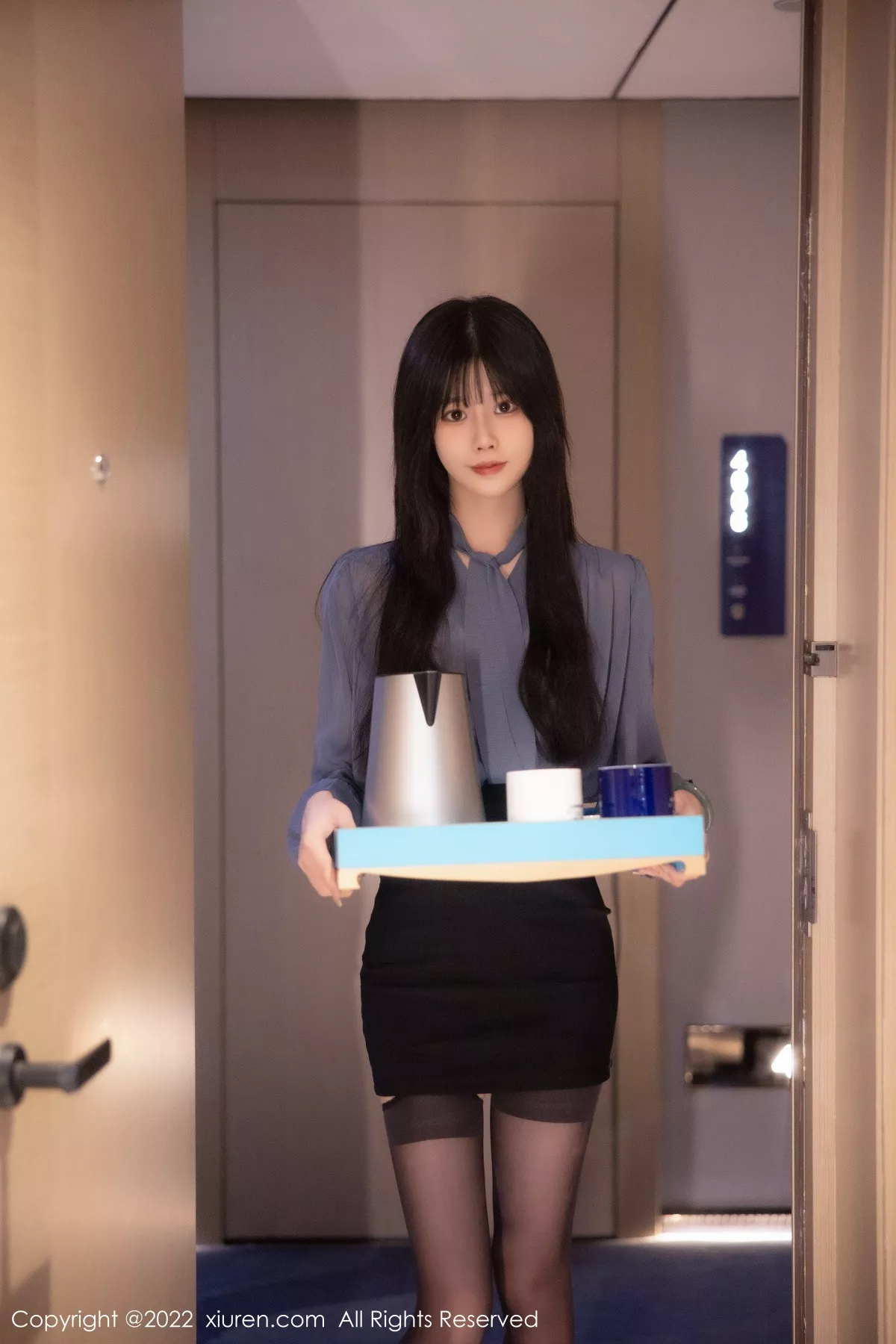 秀人集.com_[XiuRen秀人网]No.5964_模特77qiqi私房半脱露性感淡红色蕾丝内衣配超薄黑丝魅惑写真88P