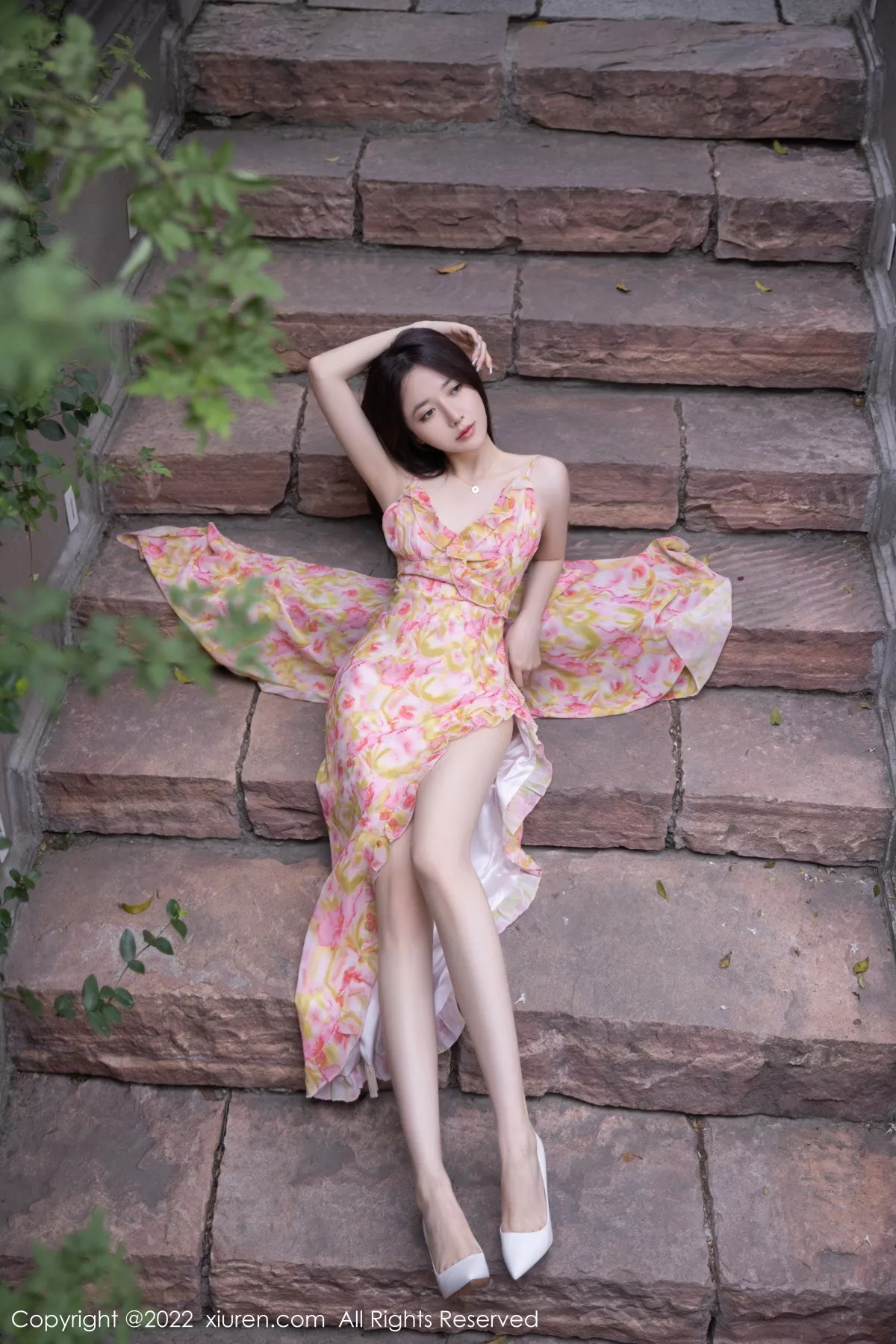 秀人集.com_[XiuRen秀人网]No.5979_模特鱼子酱Fish四季拍摄主题性感吊裙系列秀完美身材诱惑写真73P