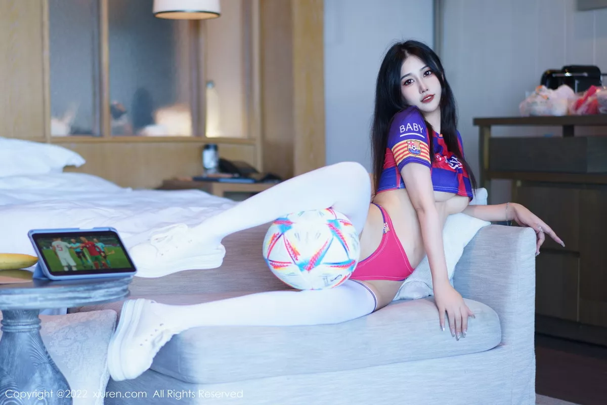 秀人集.com_[XiuRen秀人网]No.6004_模特laura阿姣三亚旅拍足球宝贝主题性感球服秀完美身材诱惑写真71P