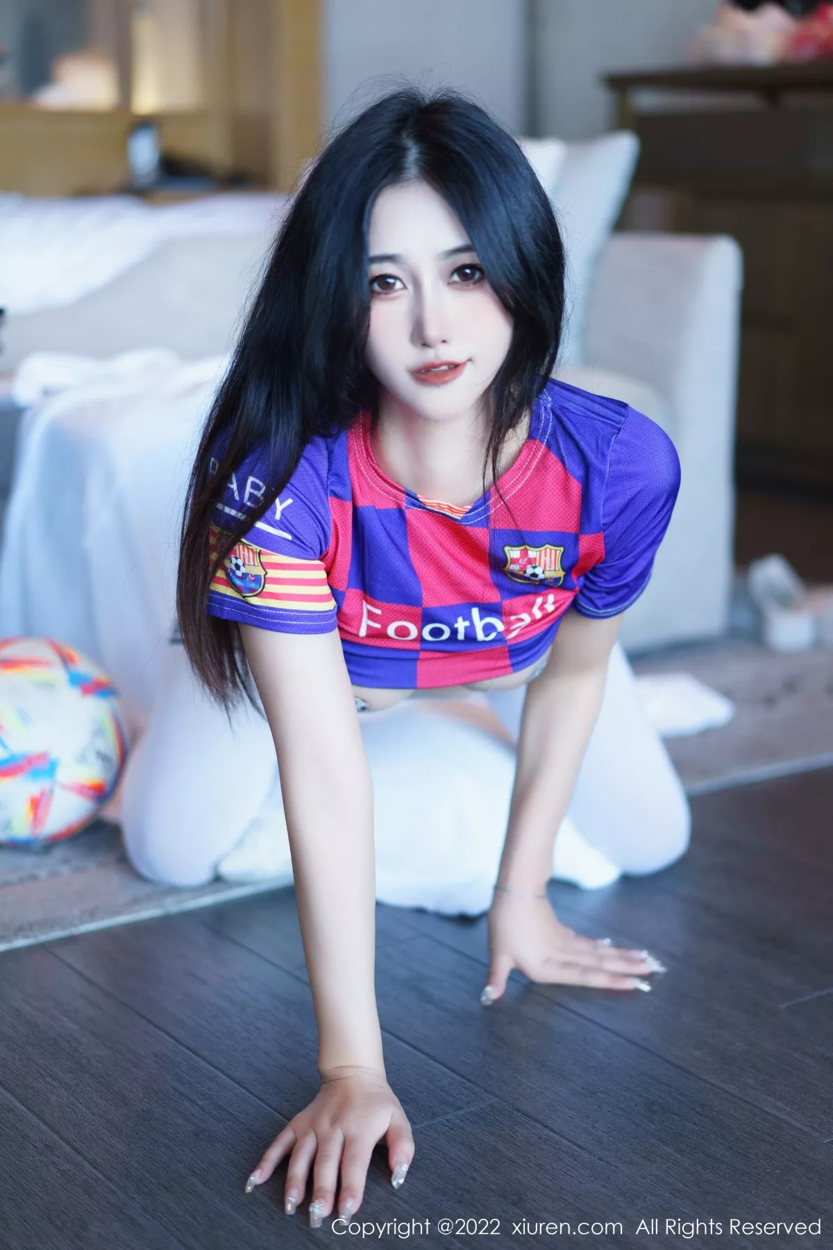 秀人集.com_[XiuRen秀人网]No.6004_模特laura阿姣三亚旅拍足球宝贝主题性感球服秀完美身材诱惑写真71P