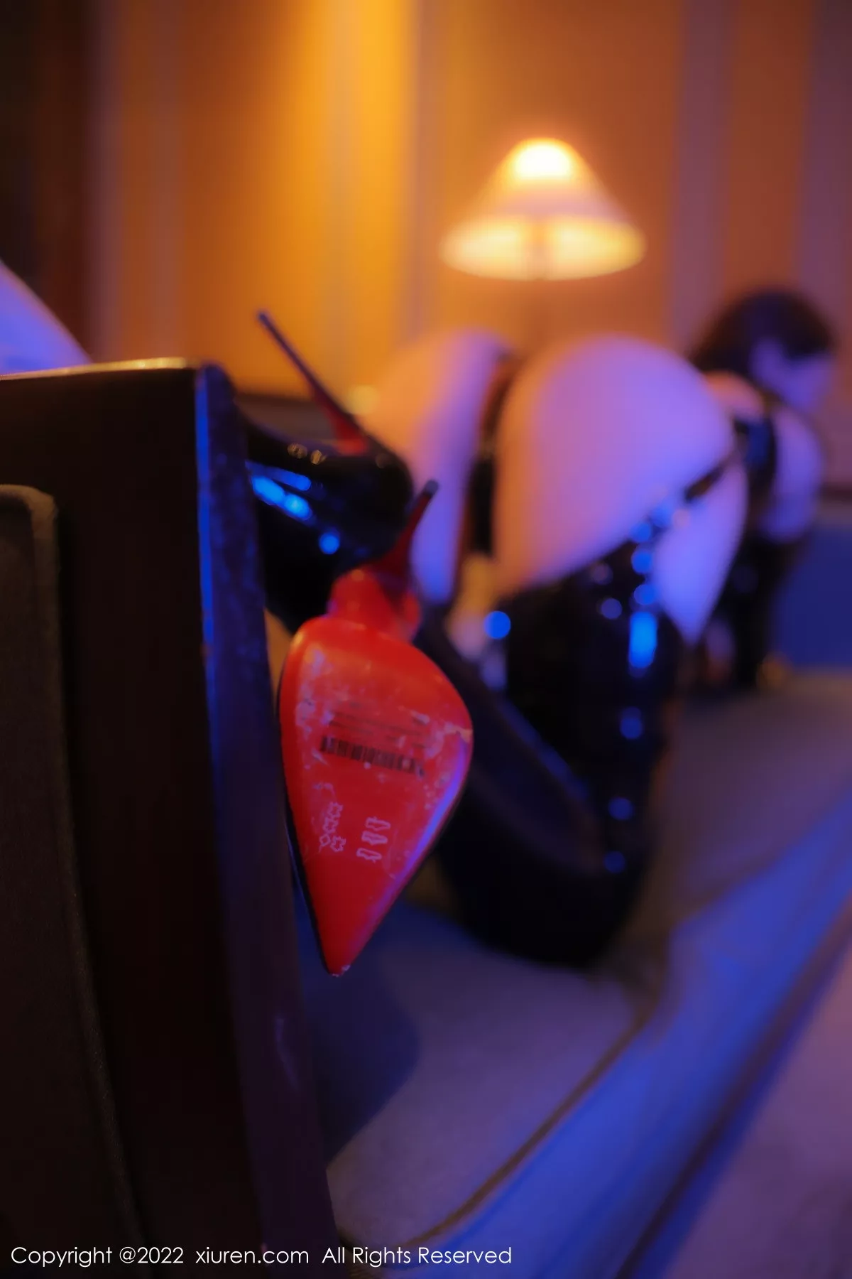 秀人集.com_[XiuRen秀人网]No.6007_模特顾乔楠Cora性感黑色皮质服配长筒皮靴秀完美身材诱惑写真87P