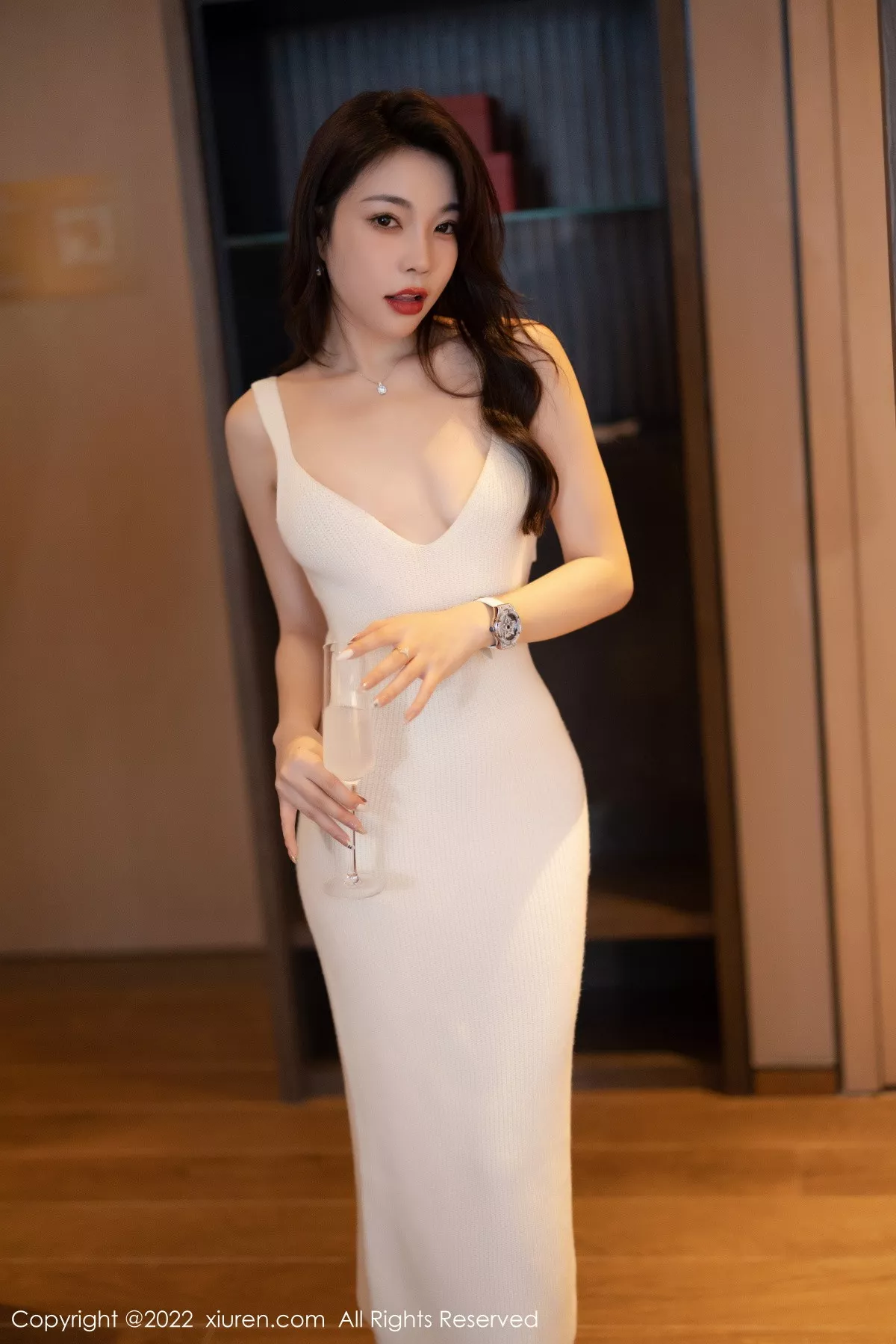 秀人集.com_[XiuRen秀人网]No.6010_女神徐莉芝Booty脱性感白色套装露超薄无内肉丝秀翘臀诱惑写真82P