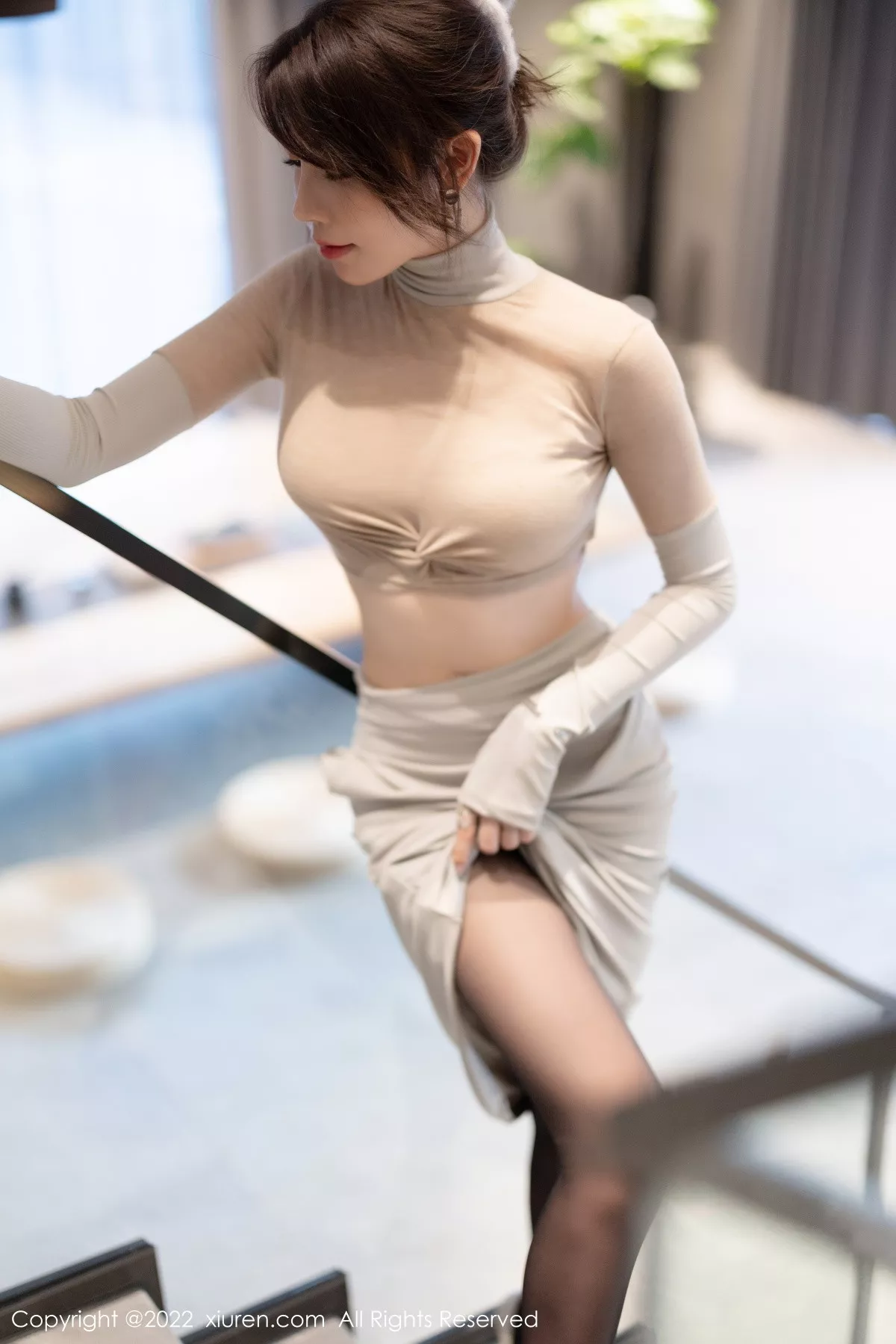 秀人集.com_[XiuRen秀人网]No.5895_女神徐莉芝Booty性感浅色上衣配长裙露超薄黑丝迷人诱惑写真91P