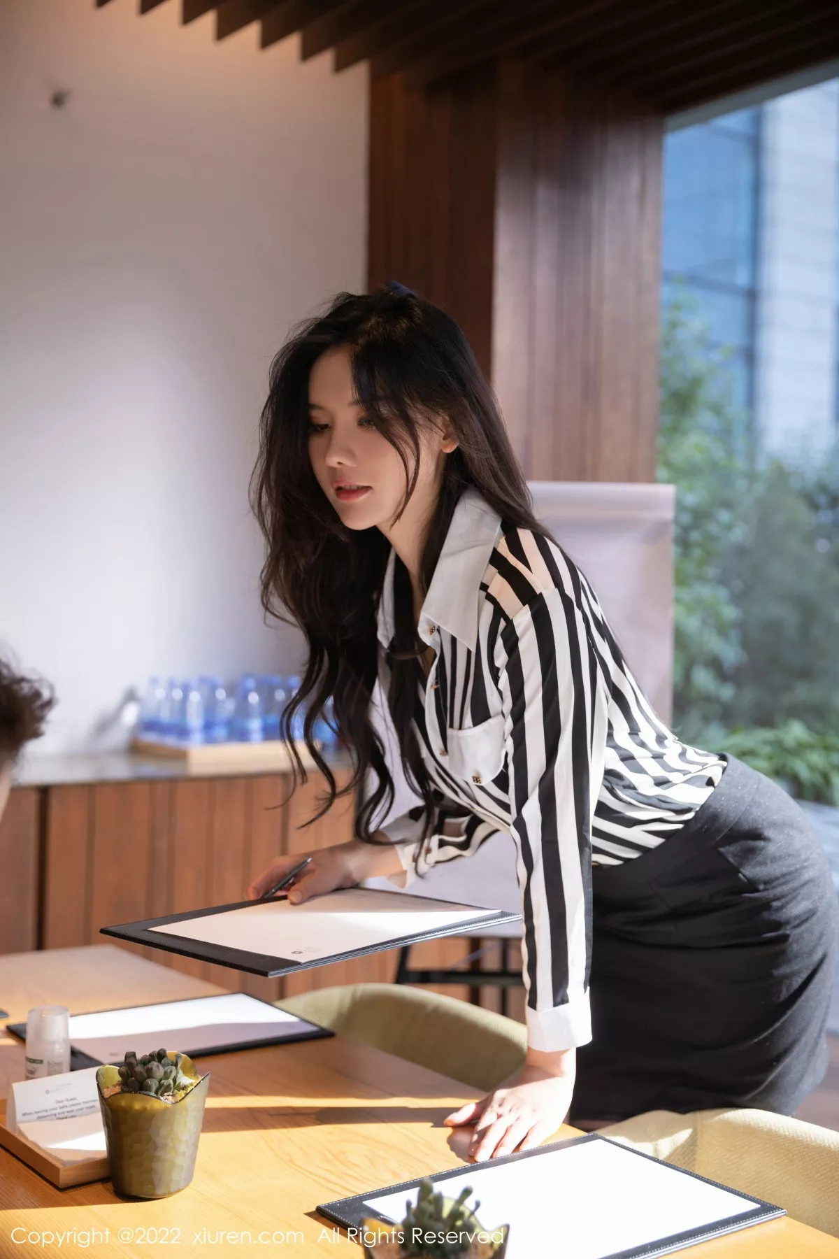 秀人集.com_[XiuRen秀人网]No.5910_模特就是阿朱啊情趣捆绑主题黑色蕾丝内衣秀惹火身材诱惑写真79P