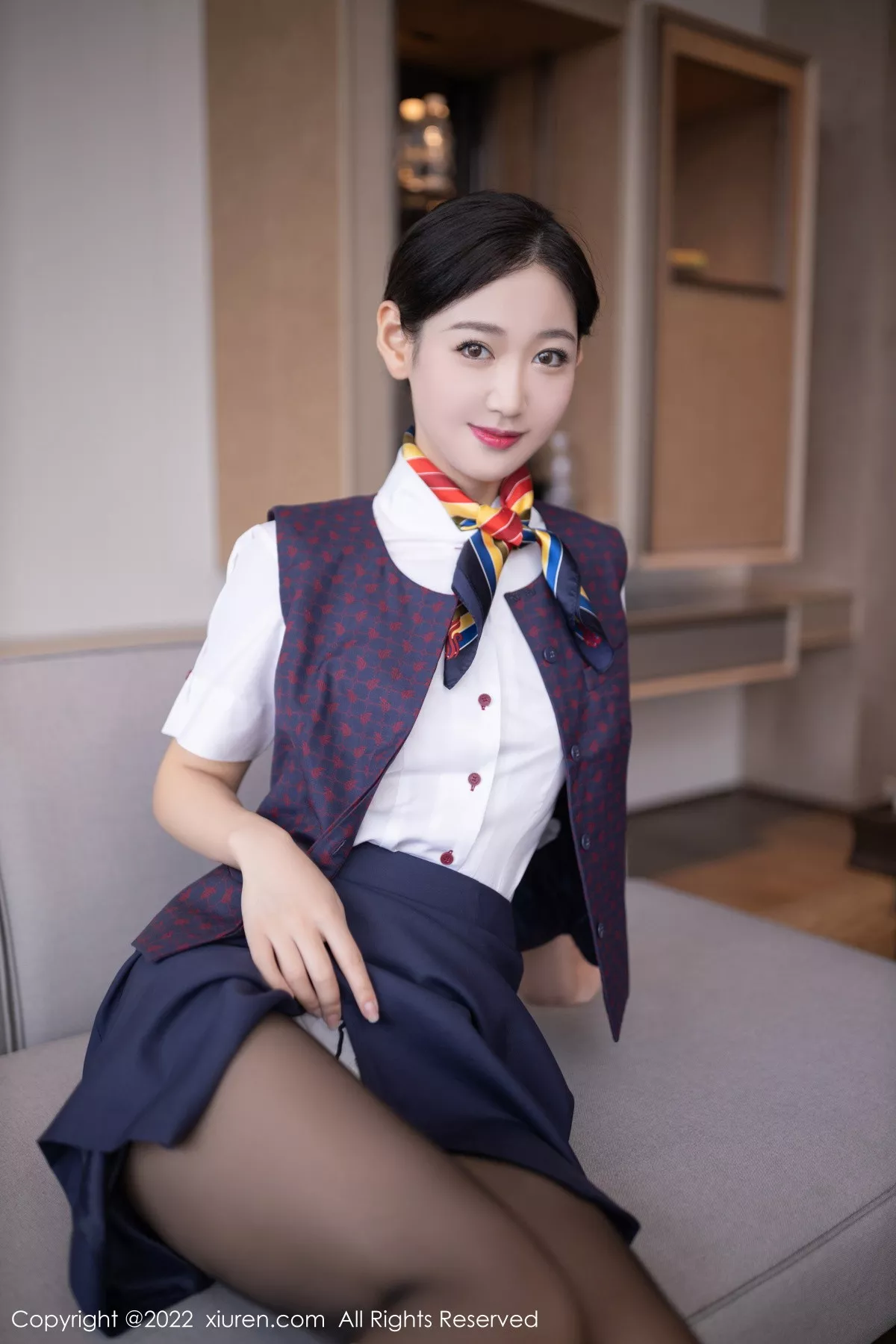 秀人集.com_[XiuRen秀人网]No.5922_模特唐安琪北京旅拍国航空姐角色半脱制服露蕾丝内衣诱惑写真79P