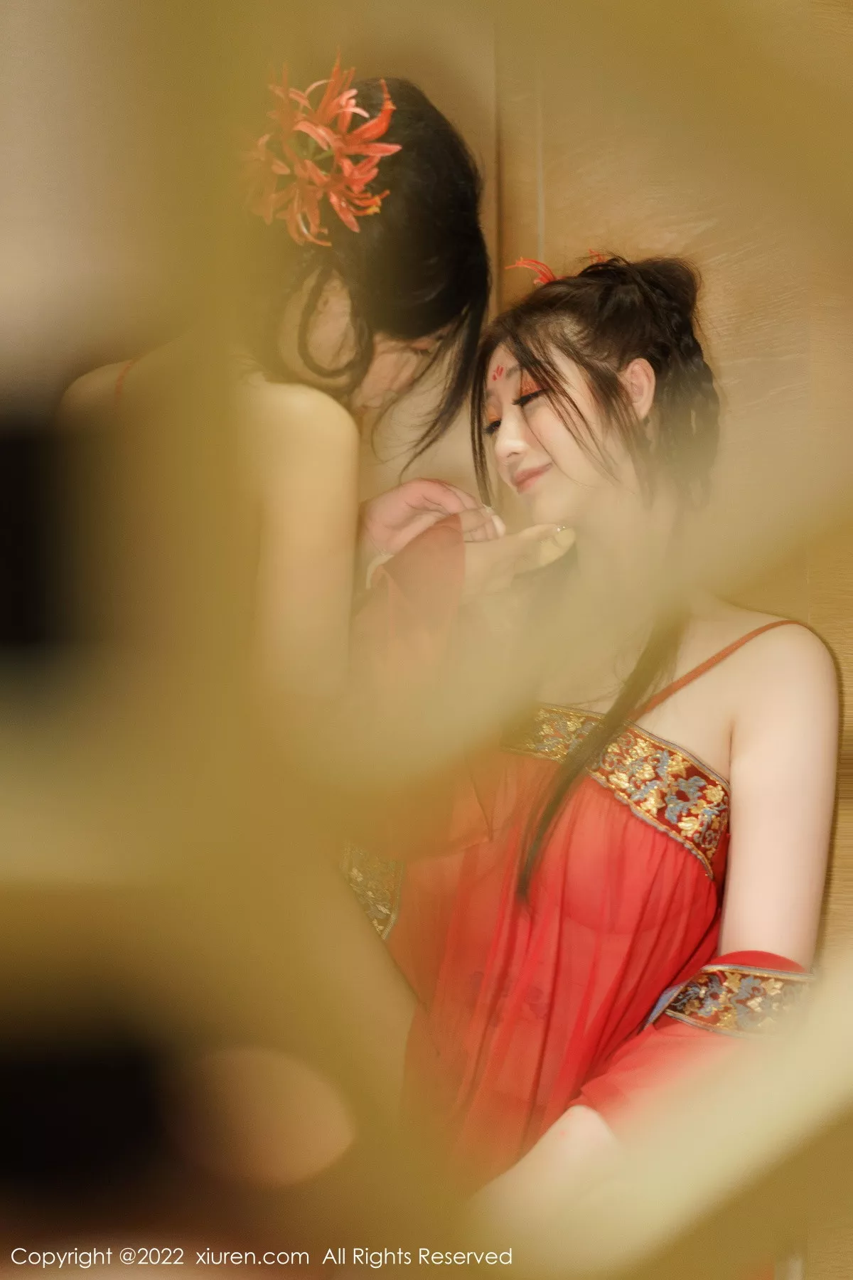 秀人集.com_[XiuRen秀人网]No.6068_女神laura阿姣＆妲己_Toxic红色薄透古装服秀丰满身材诱惑写真79P