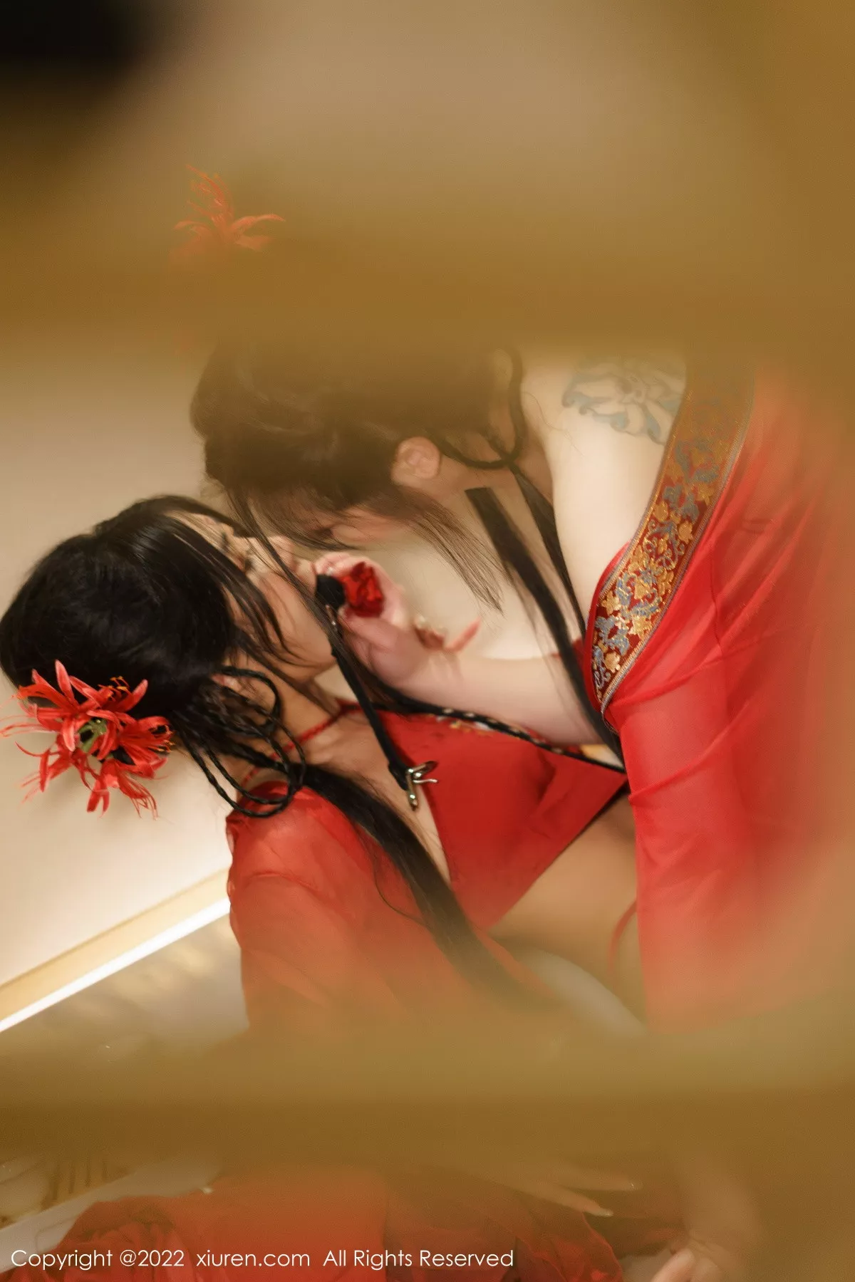 秀人集.com_[XiuRen秀人网]No.6068_女神laura阿姣＆妲己_Toxic红色薄透古装服秀丰满身材诱惑写真79P