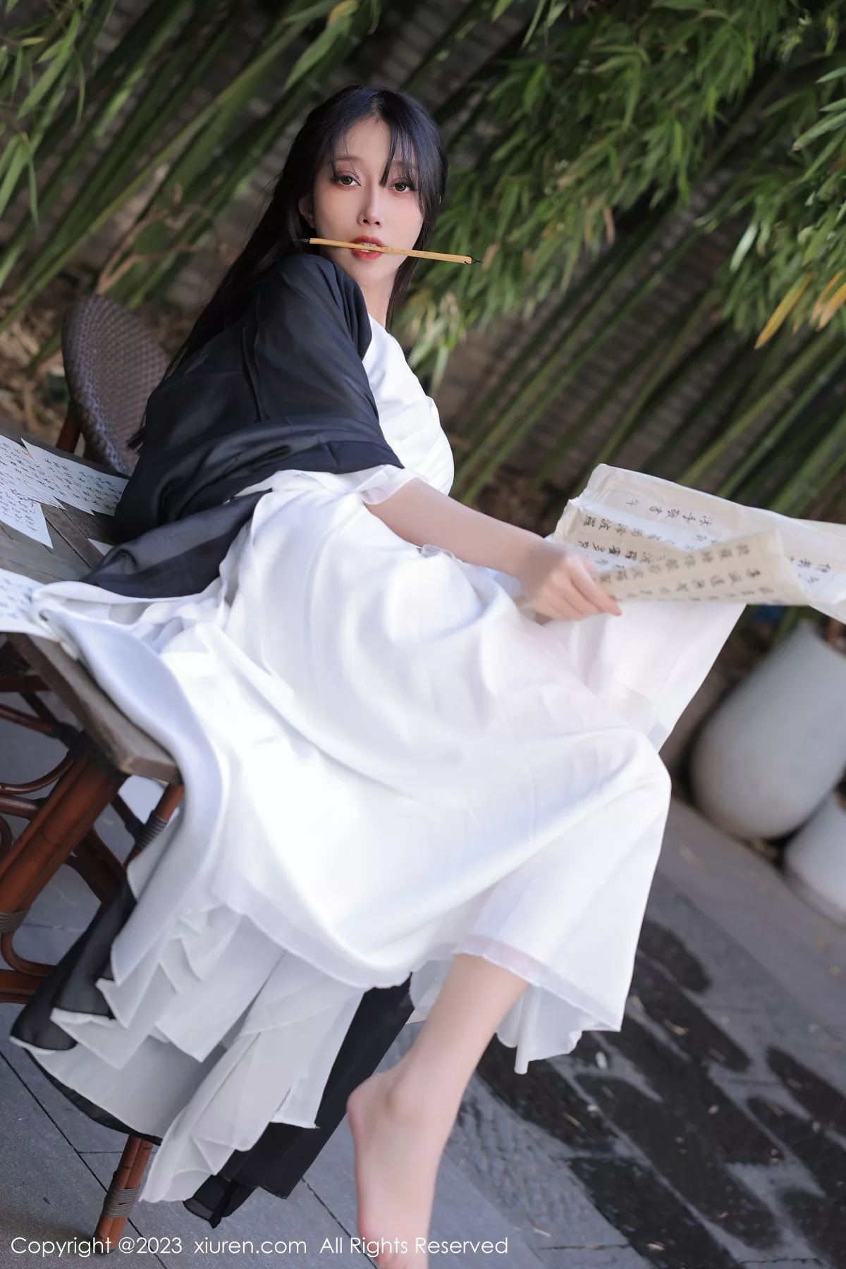 秀人集.com_[XiuRen秀人网]No.6094_模特玥儿玥er海南旅拍脱白色古装服饰露性感内衣撩人诱惑写真55P