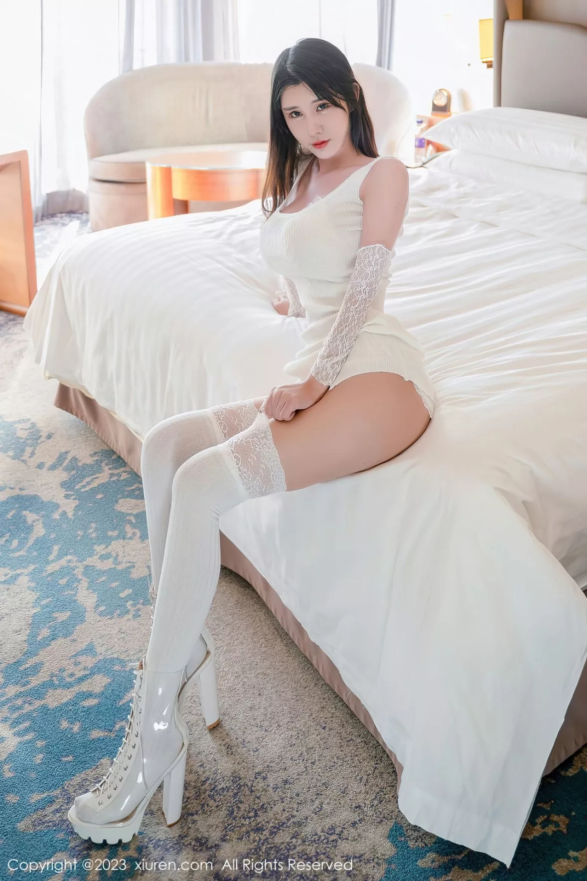 秀人集.com_[XiuRen秀人网]No.6128_模特夏沫沫tifa阳朔旅拍居家系列性感白色服秀丰乳肥臀诱惑写真63P