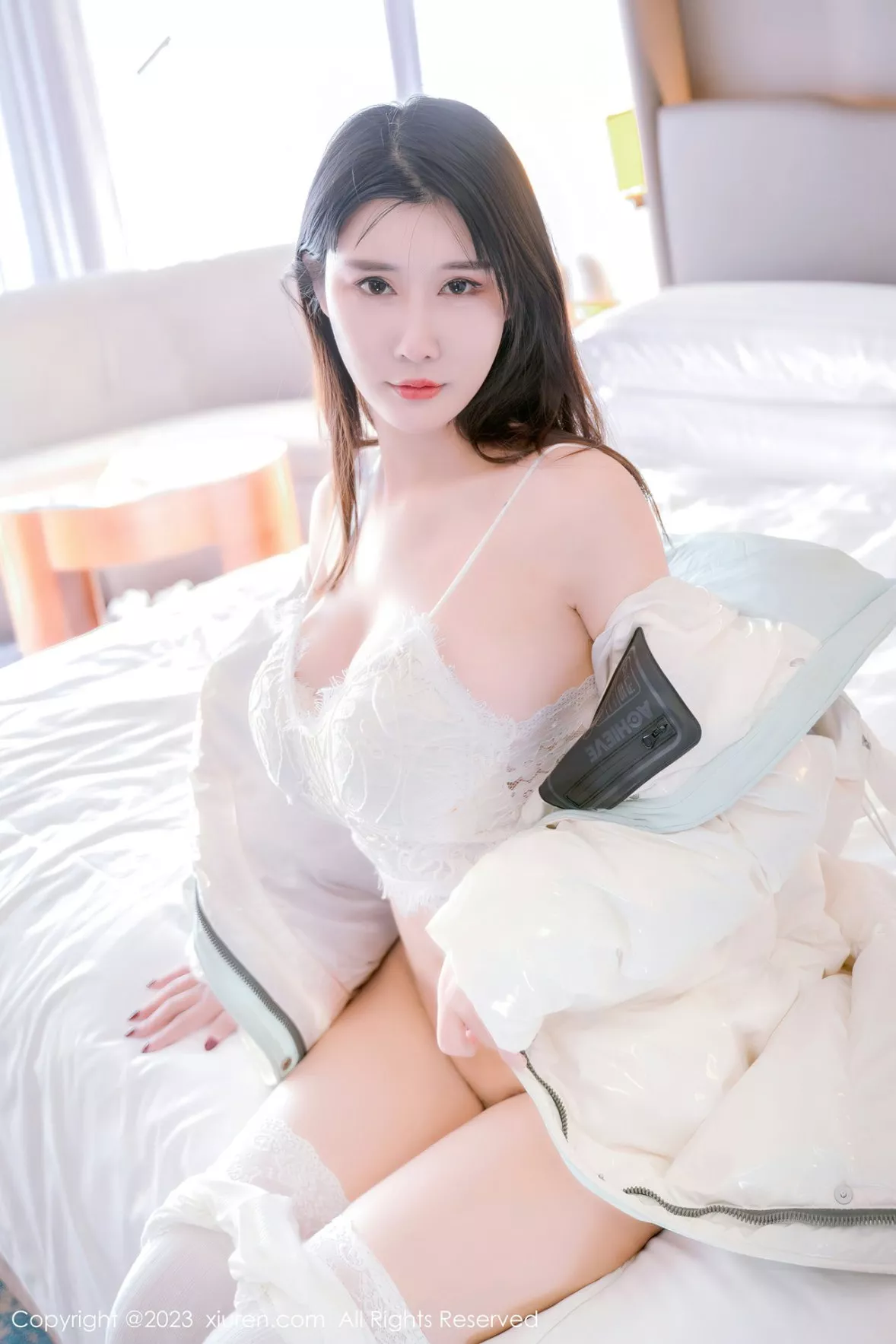 秀人集.com_[XiuRen秀人网]No.6128_模特夏沫沫tifa阳朔旅拍居家系列性感白色服秀丰乳肥臀诱惑写真63P